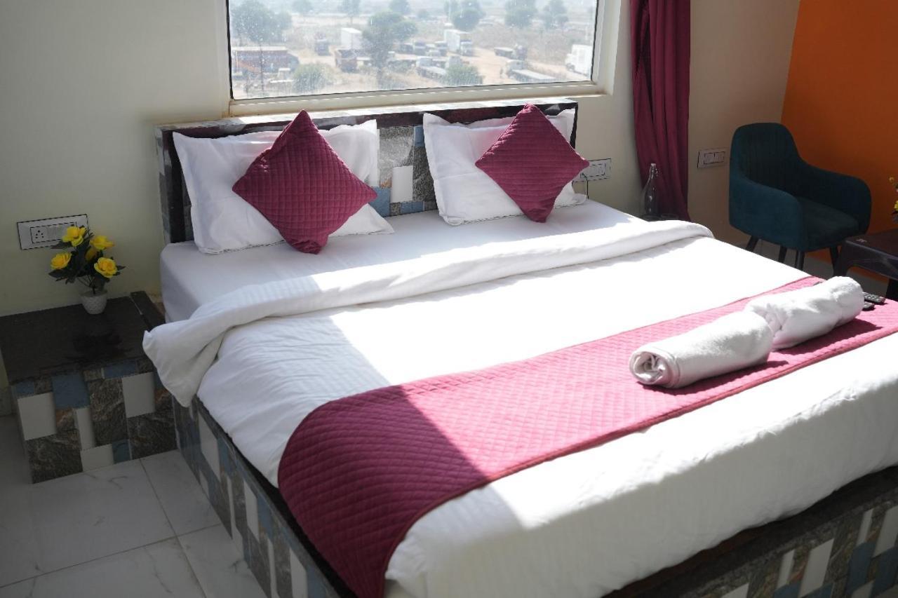 Pragati, New Loha Mandi Hotel Jaipur