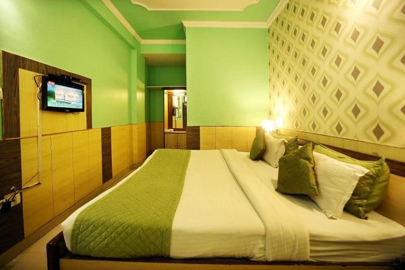 Golden Heritage Deluxe Hotel Jaipur