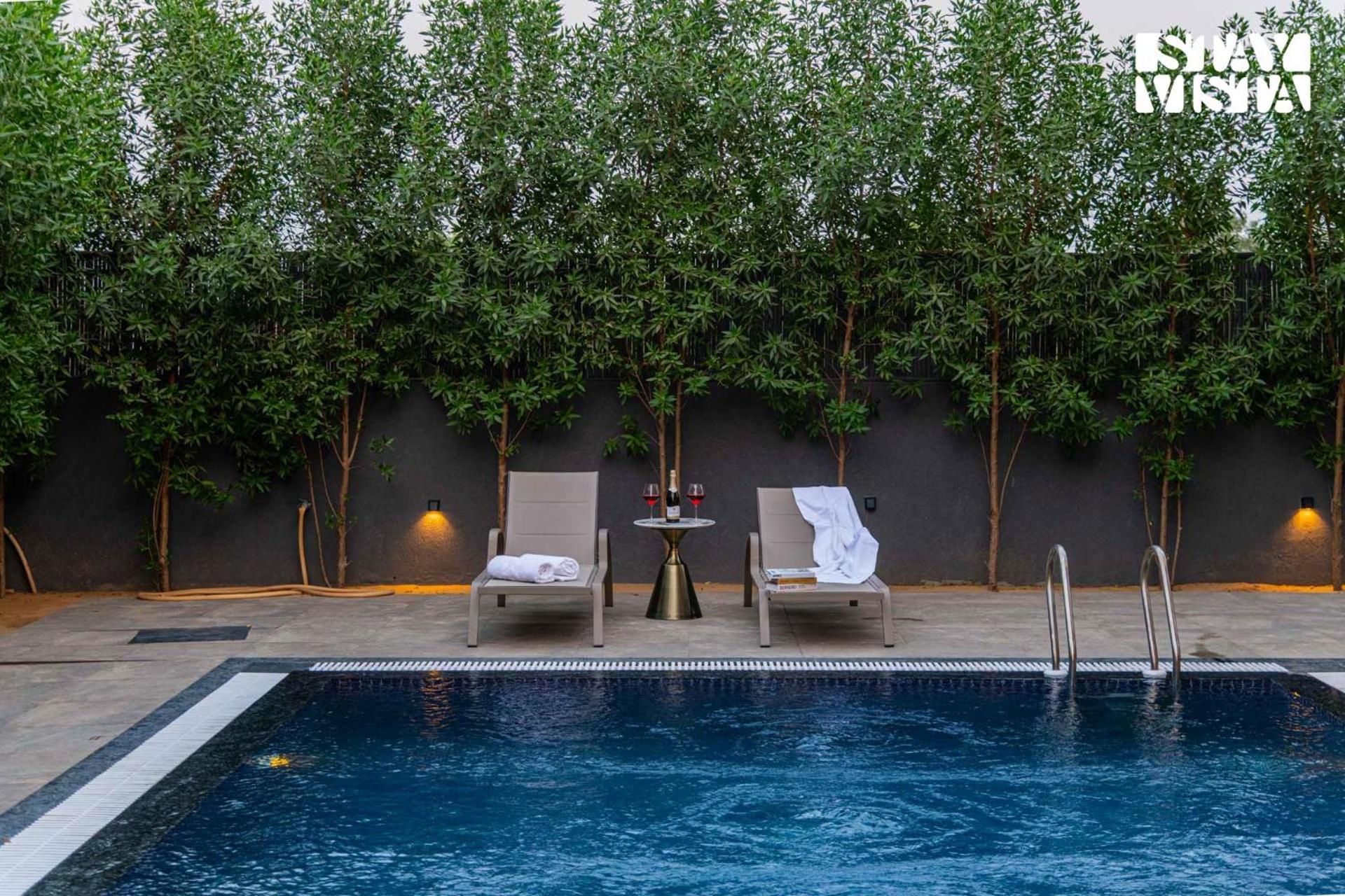 Villa Stayvista At Urban Escape - 2 Pools, Lawn & Wifi Jaipur