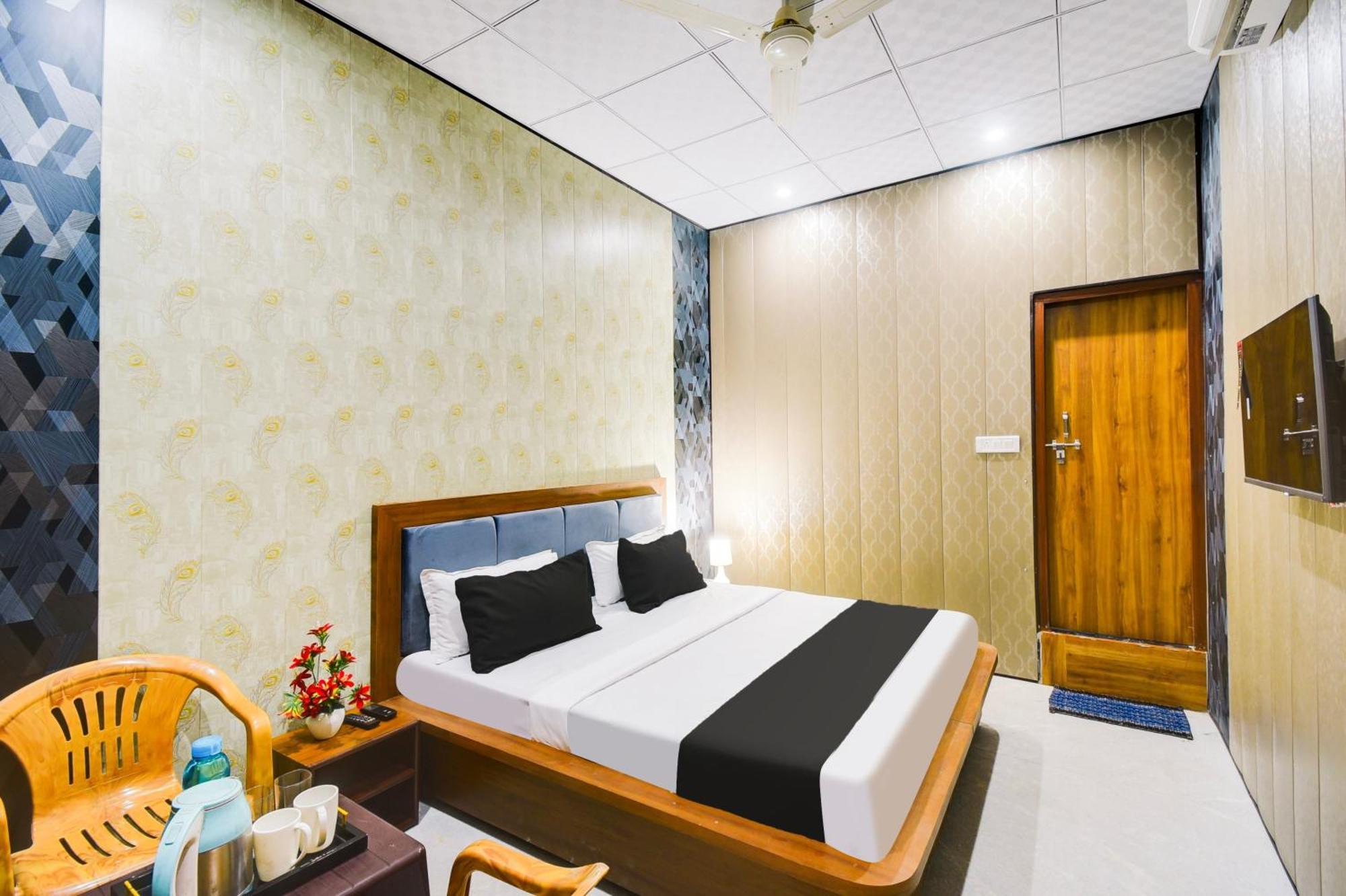 O Ma Karni & Restaurant Hotel Jaipur