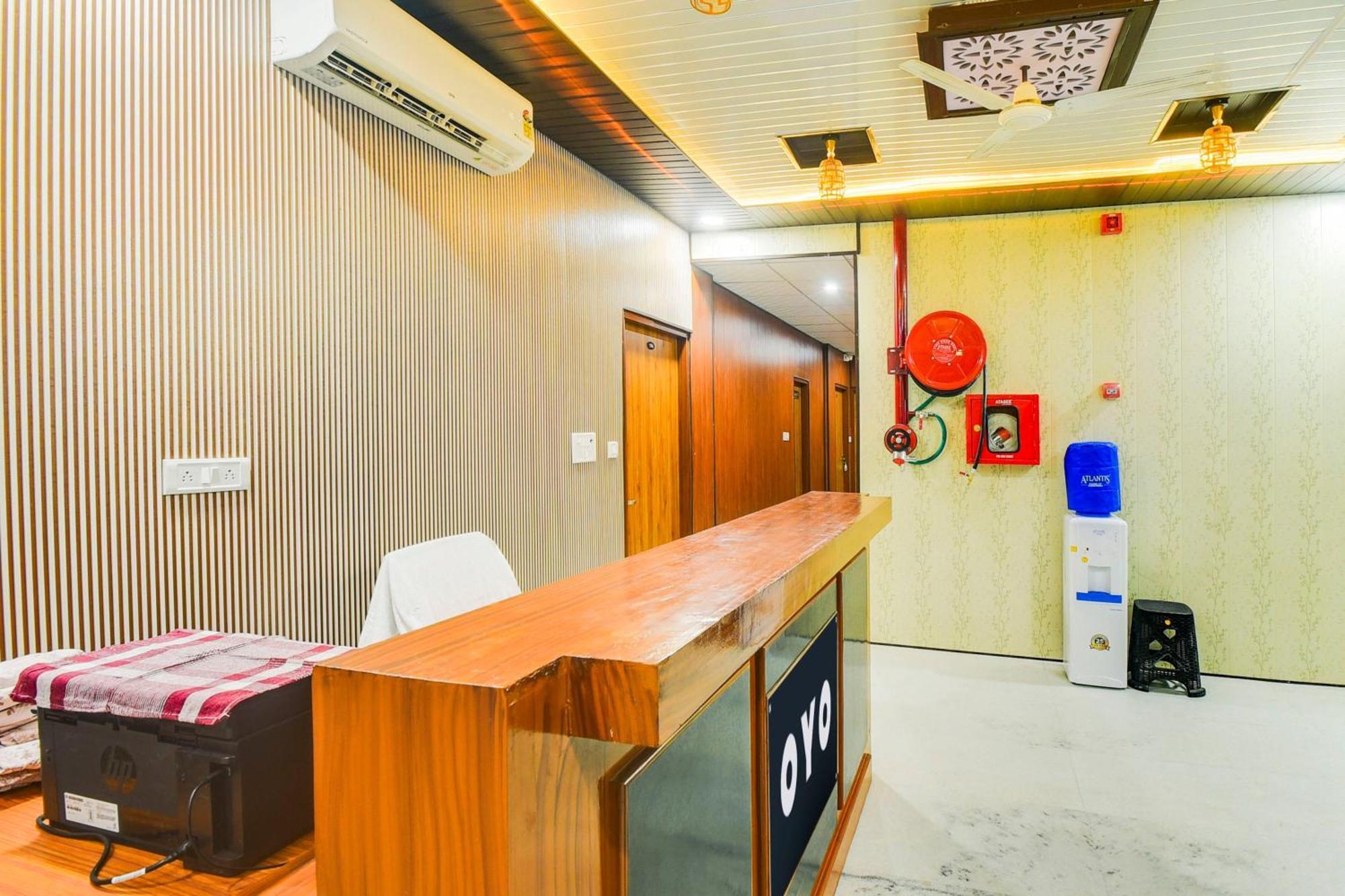 O Ma Karni & Restaurant