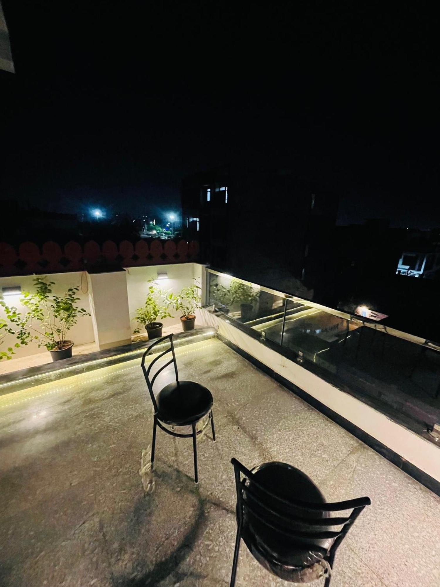The Modern Den Homestay Jaipur