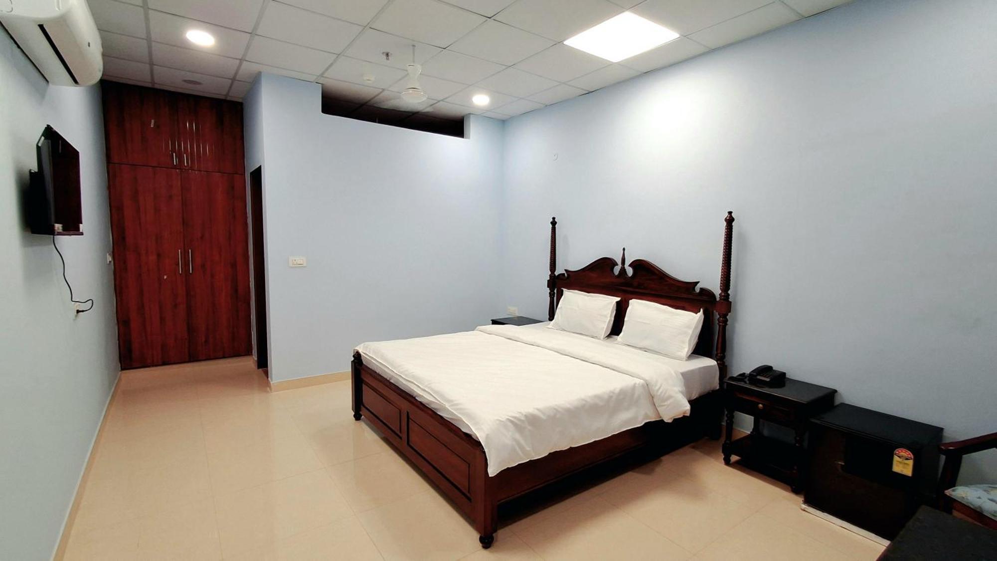 Dev Sneh Residency Bed & Breakfast *