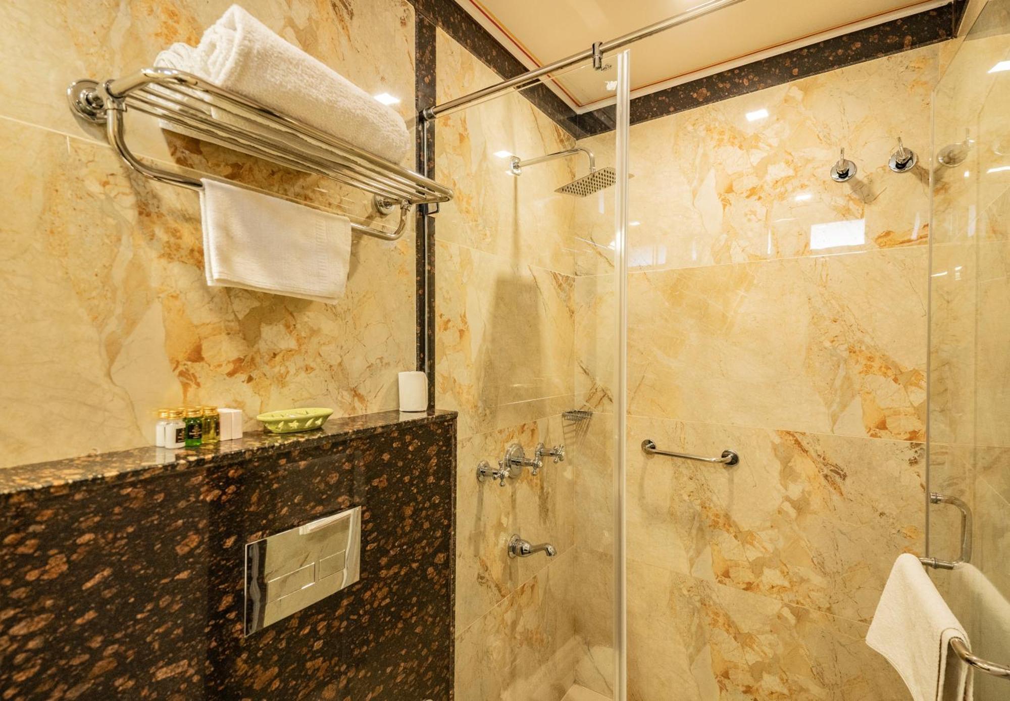Hotel Umaid Residency - A Regal Heritage 3*