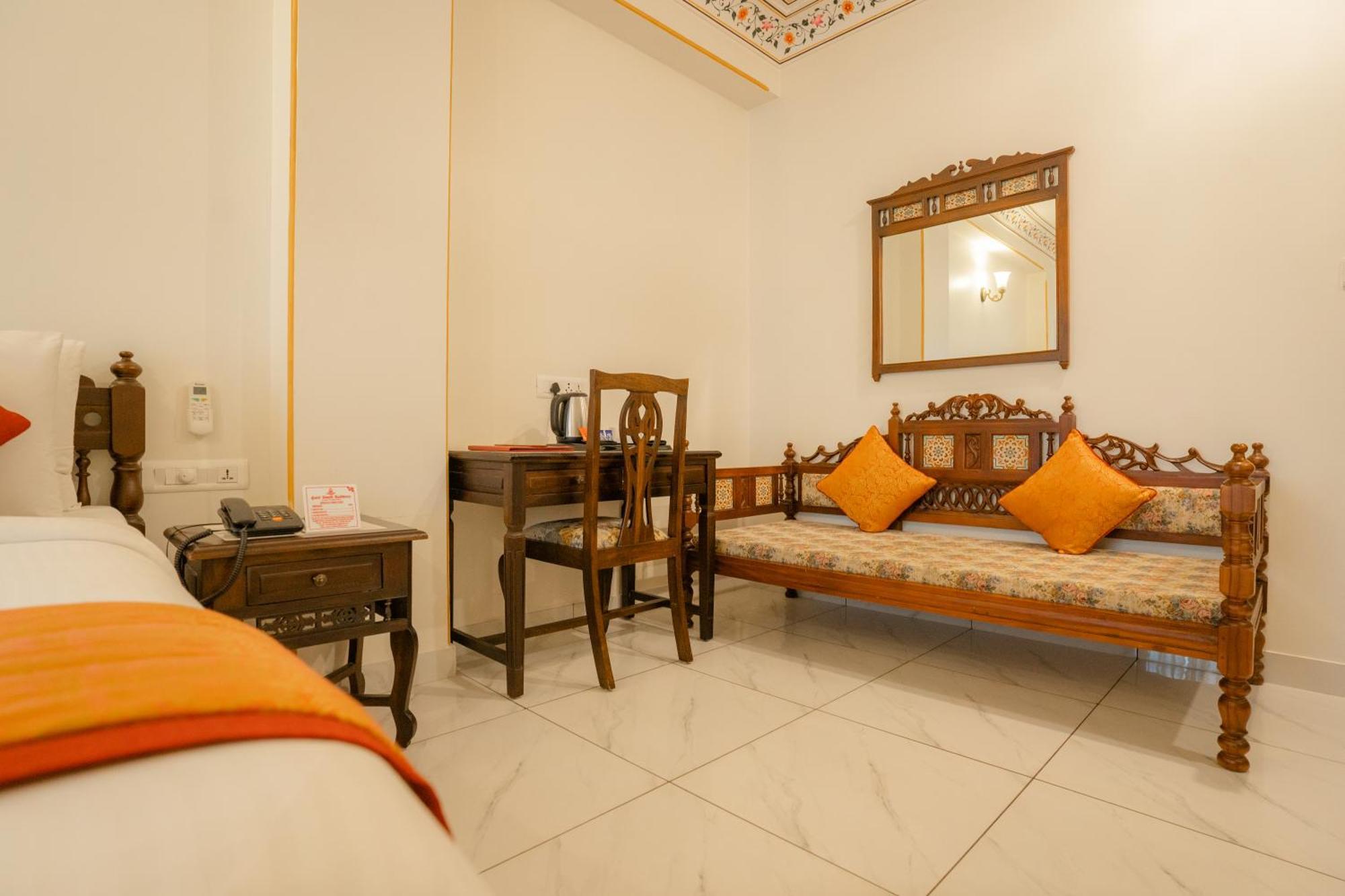 Hotel Umaid Residency - A Regal Heritage