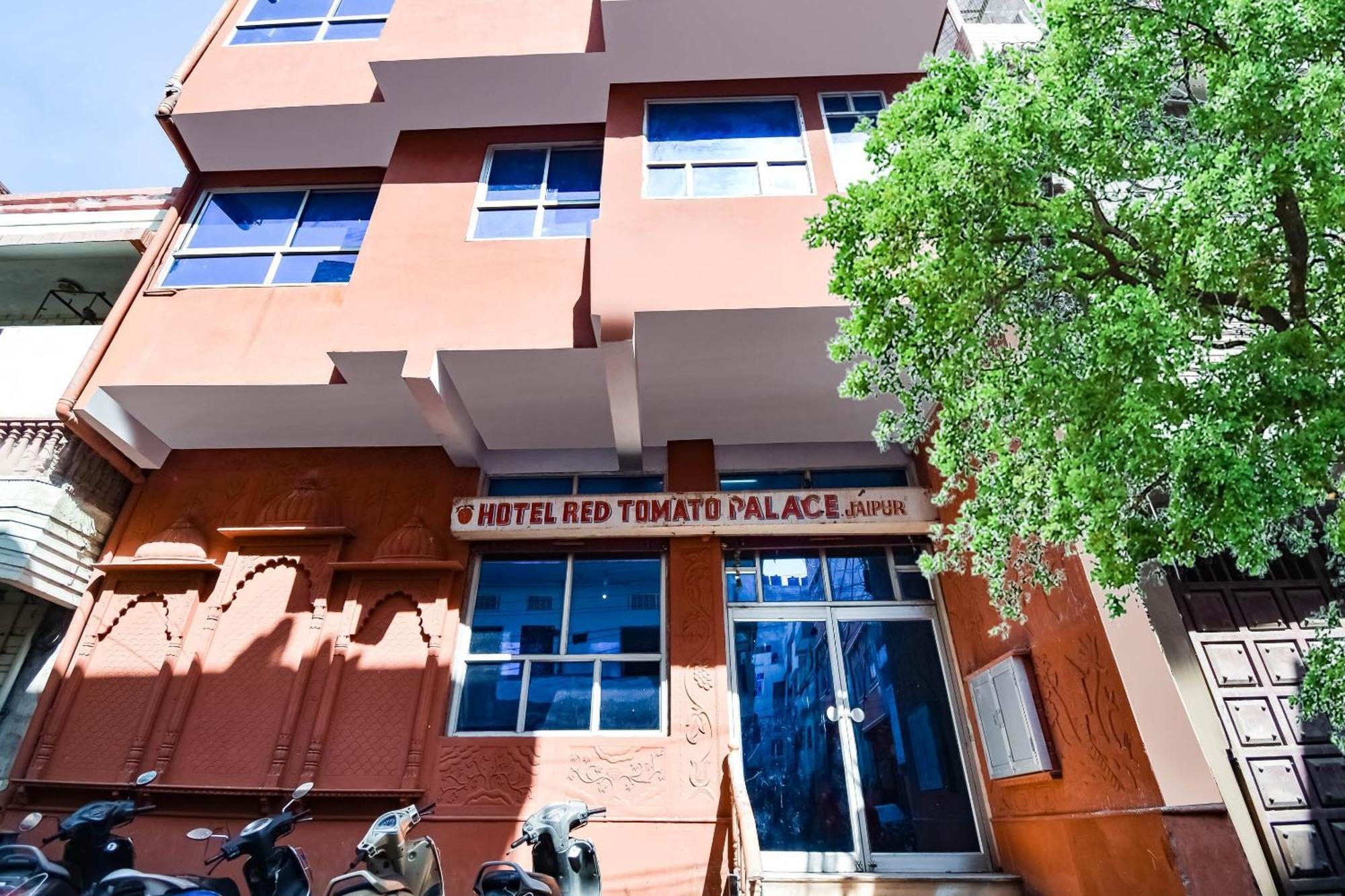 Hotel Spot On Red Tomato 2*