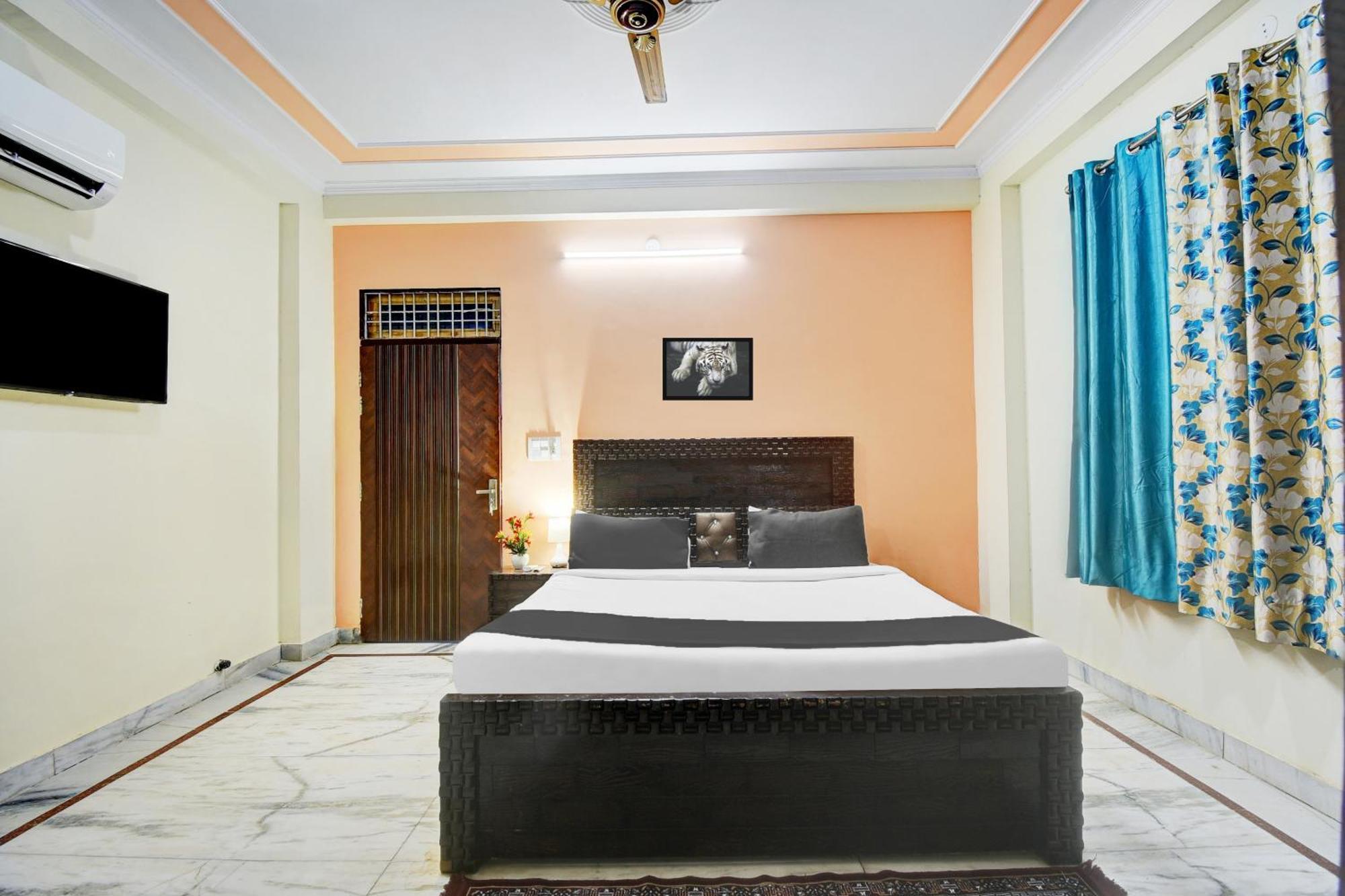 Hotel Supreme 3*