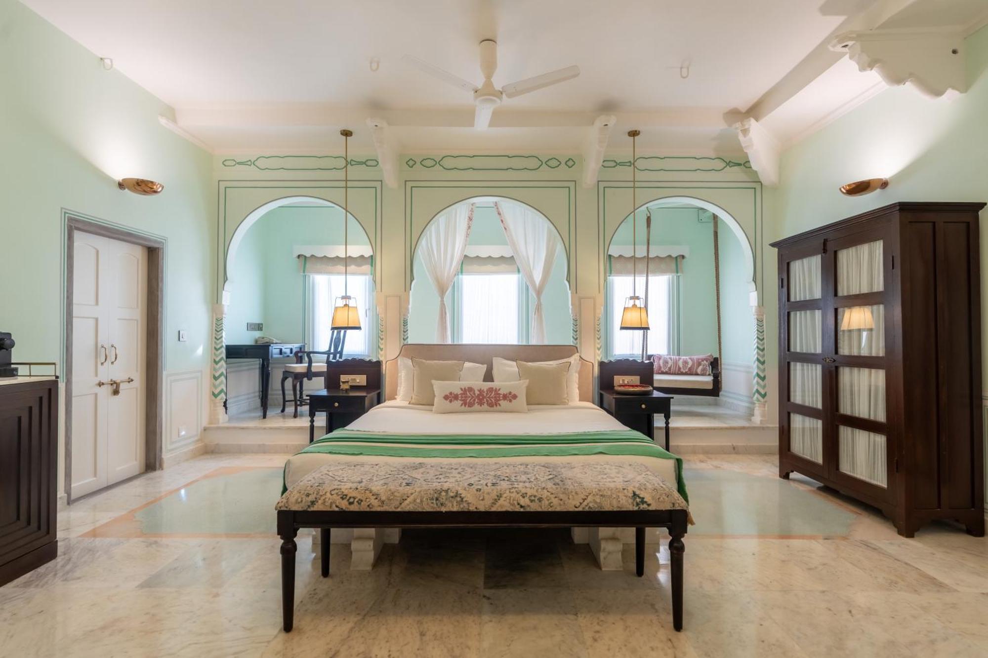 Padmaa Hotel