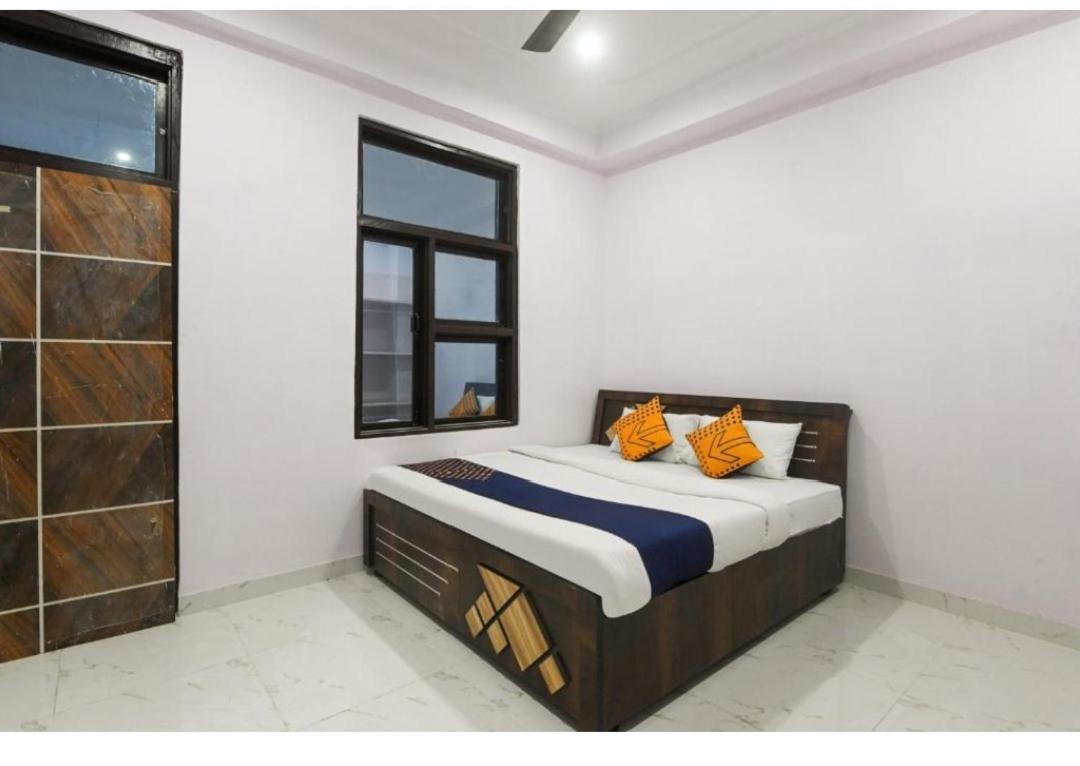 Raj 2 Hotel Jaipur