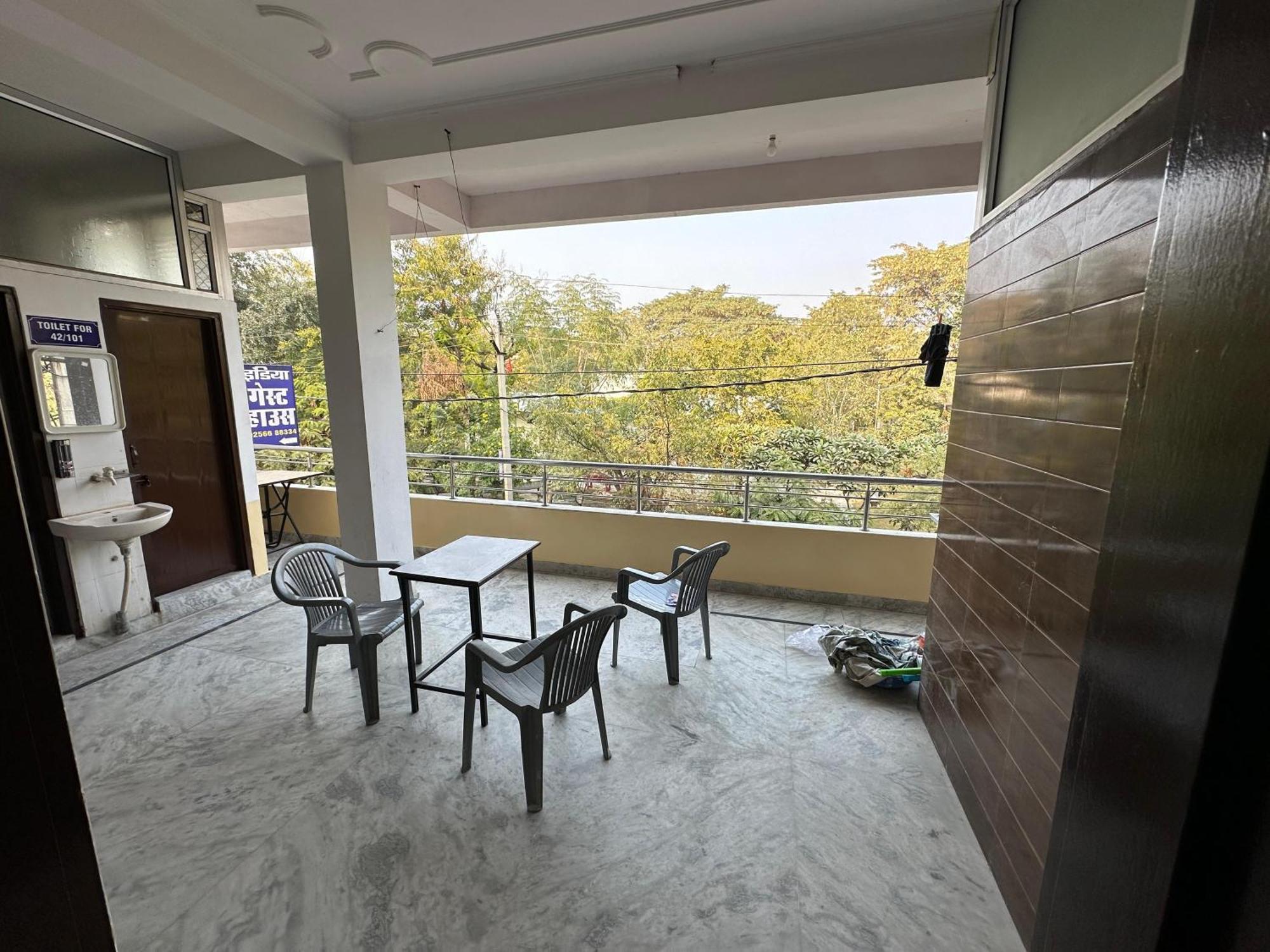 India Hostel