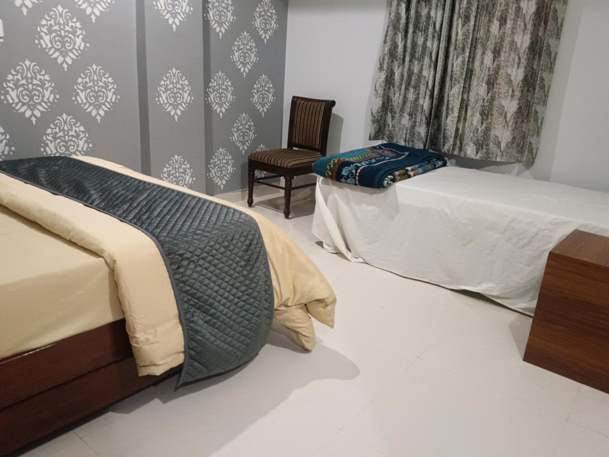 Radhika Hotel