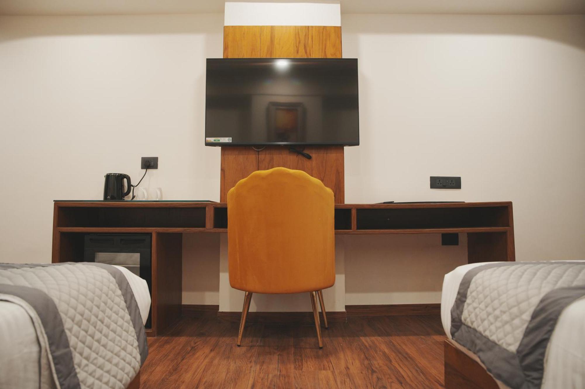 Hotel Park Central City Center 4*