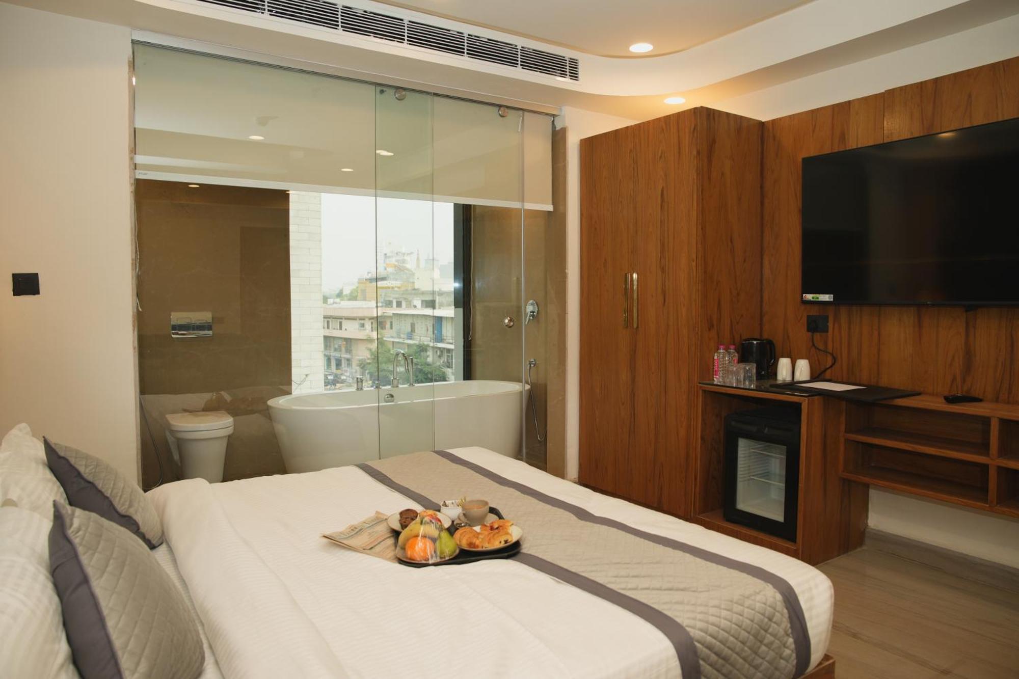 Park Central City Center 4* Jaipur