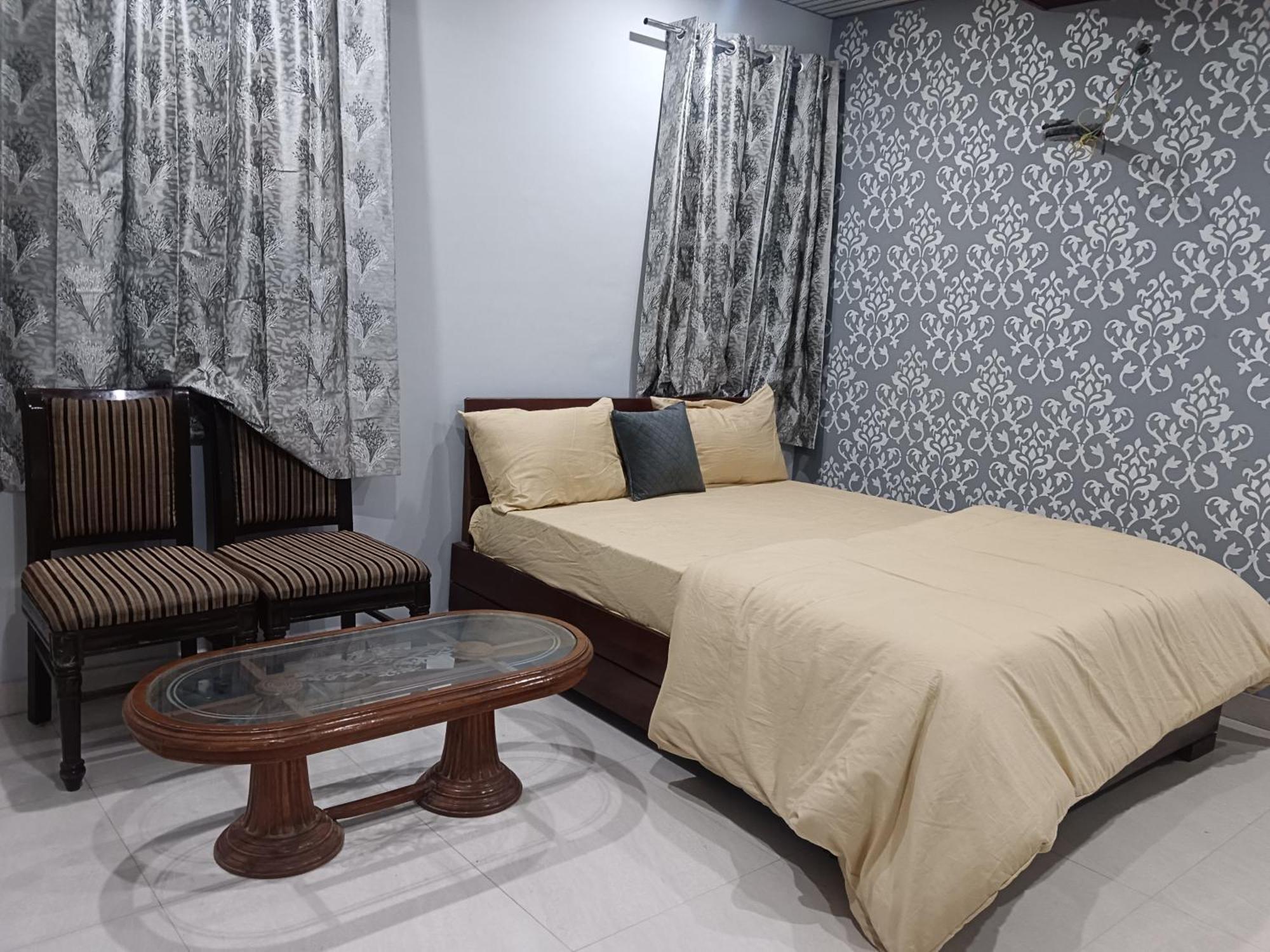 Radhika Hotel