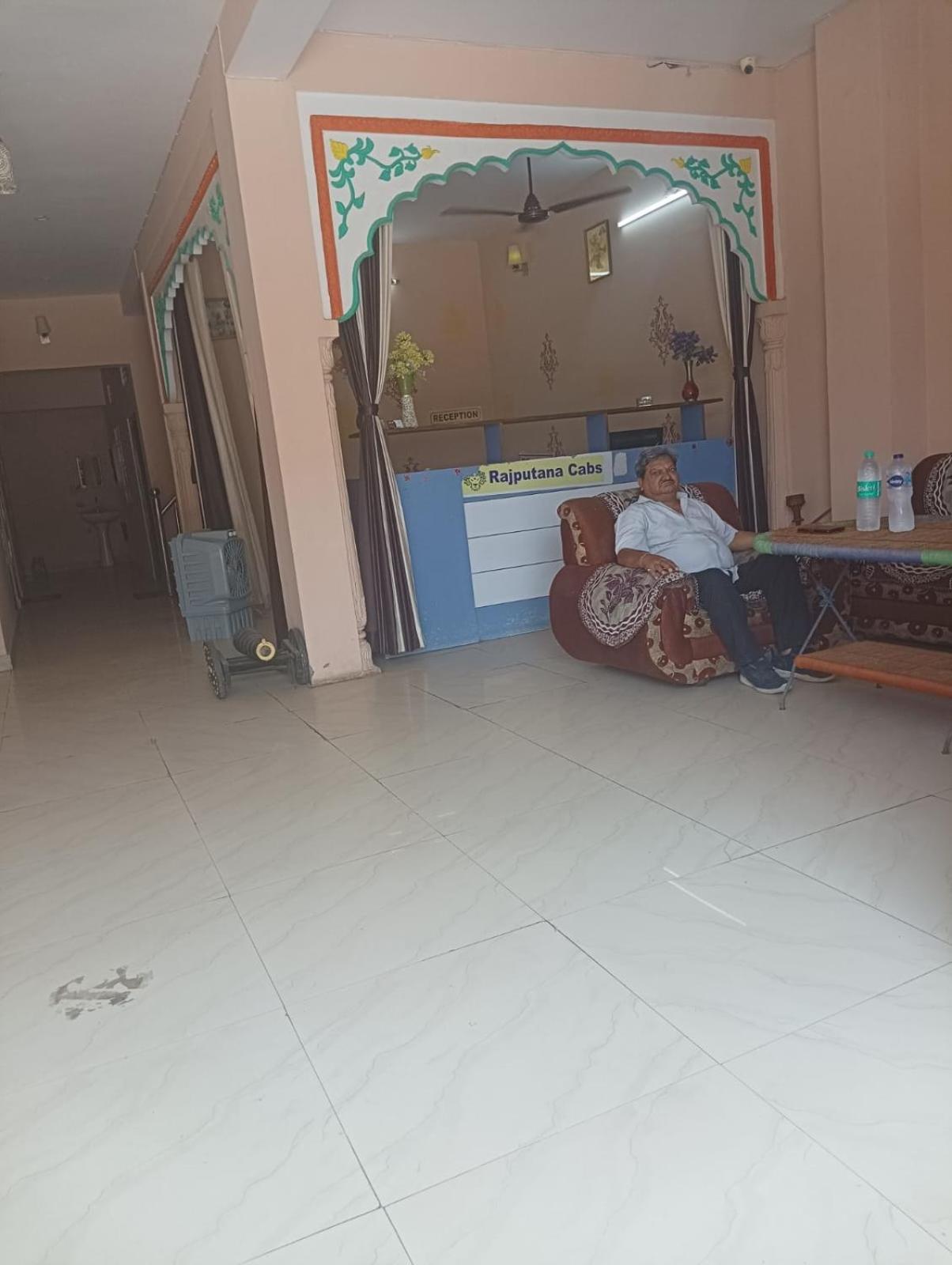 Hotel White Palace Jaipur