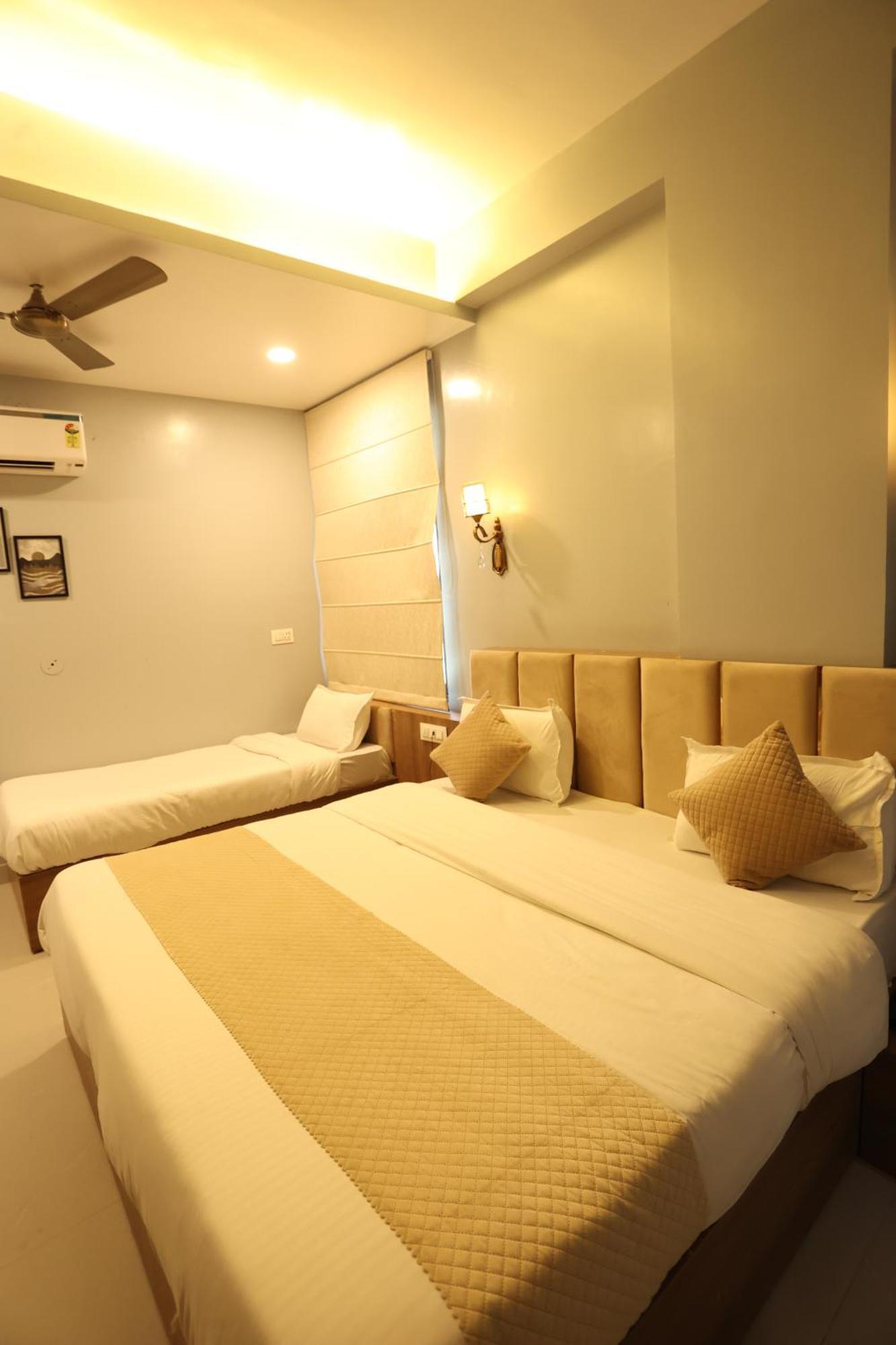 Hotel Trinay *