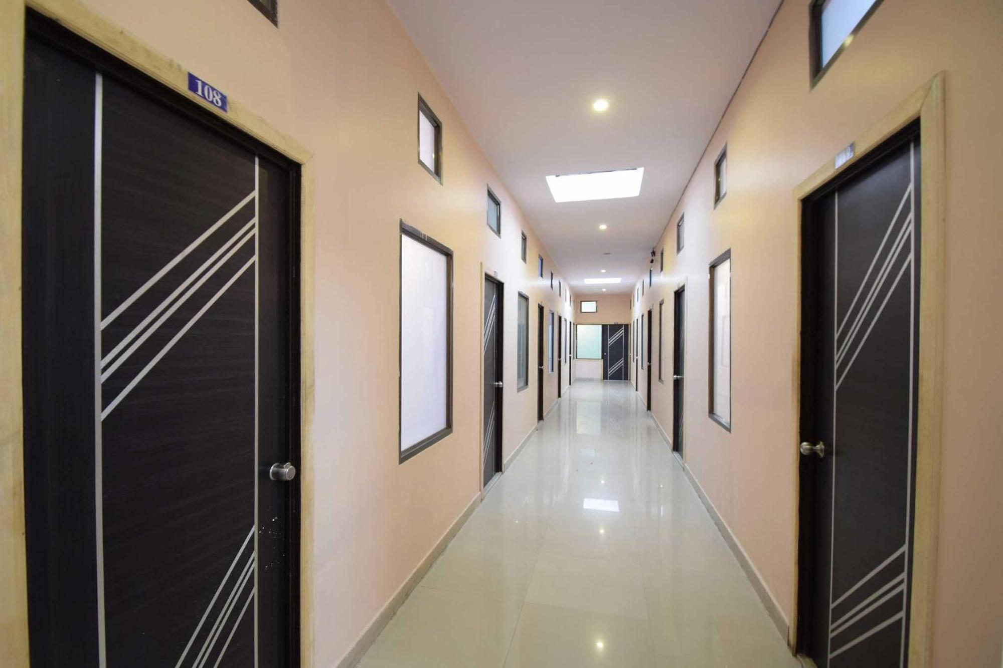 O Yash Meridion 4* Jaipur