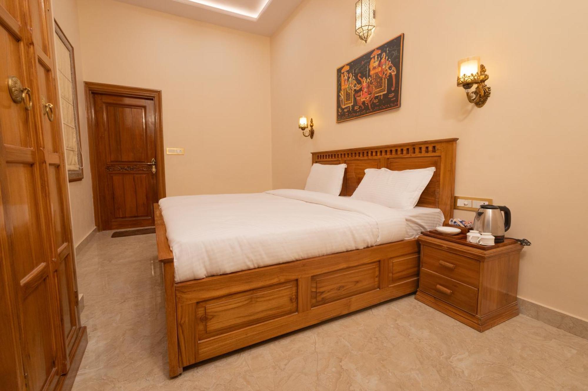 Hotel Kailash Heritage - A Royal Boutique Heritage Haveli Jaipur