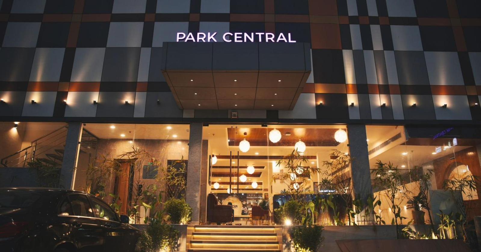Park Central City Center 4*