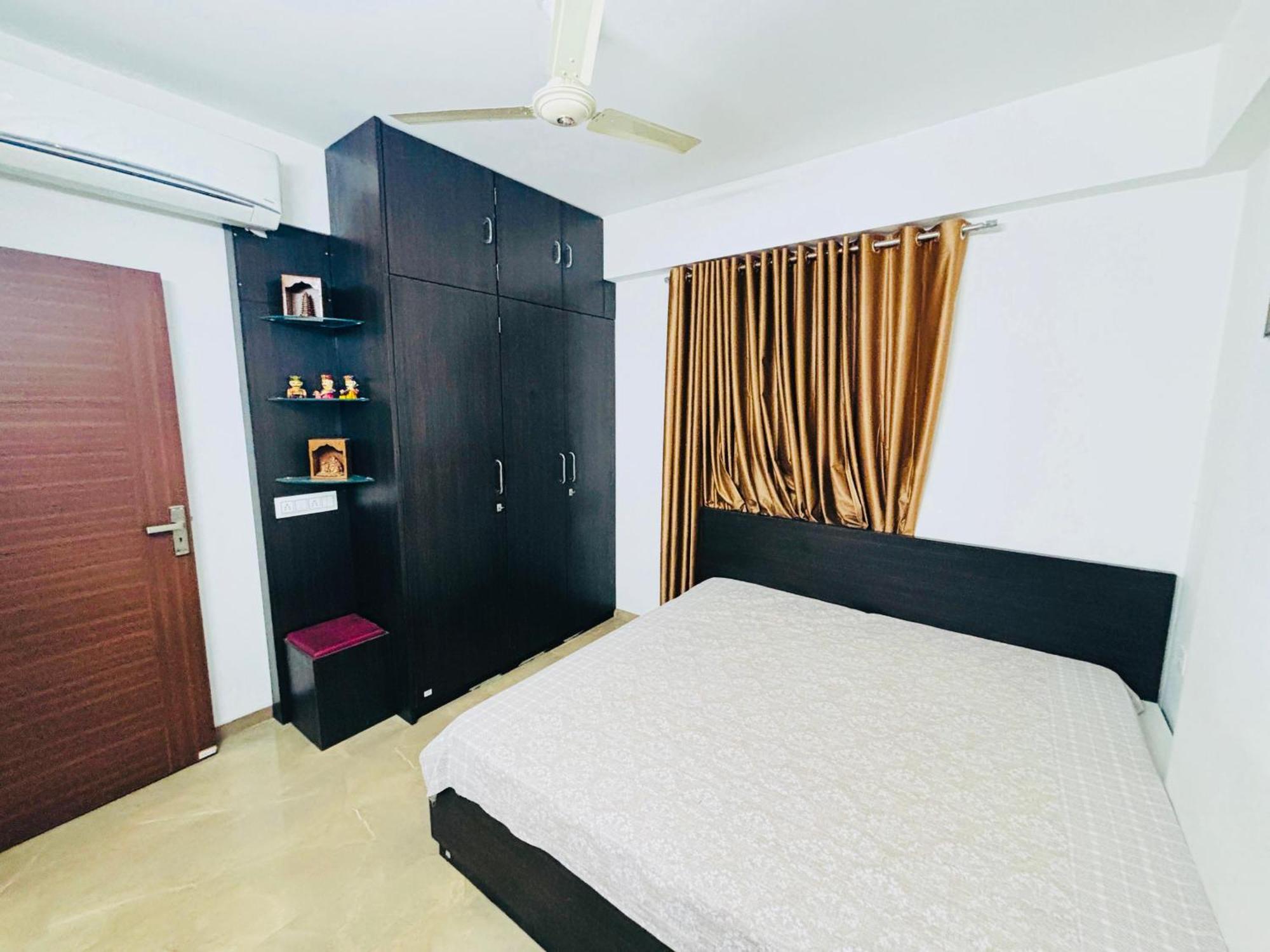 Sunshine Apartment