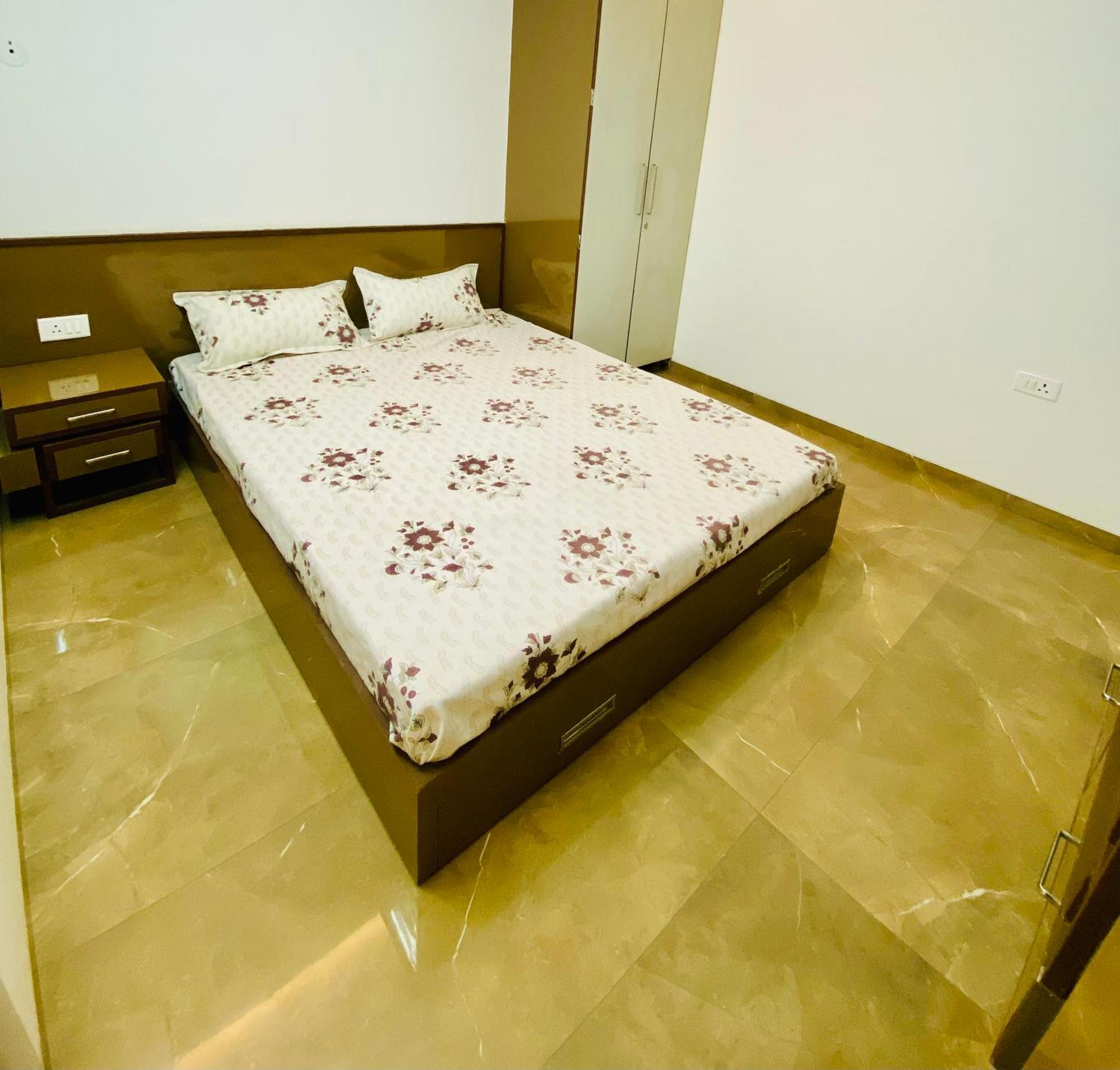 Sunshine Apartment