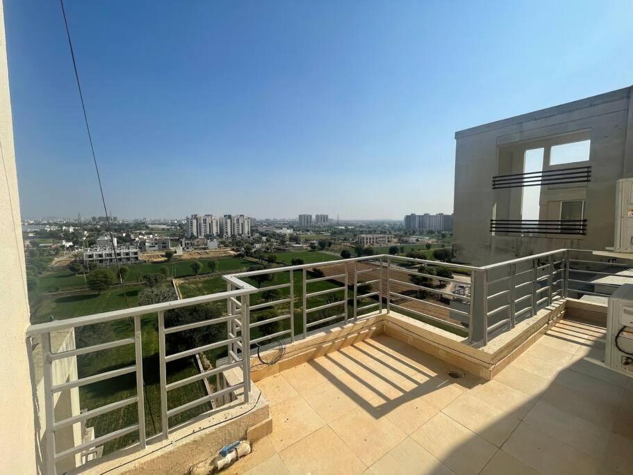 Countryside Penthouse Apartment