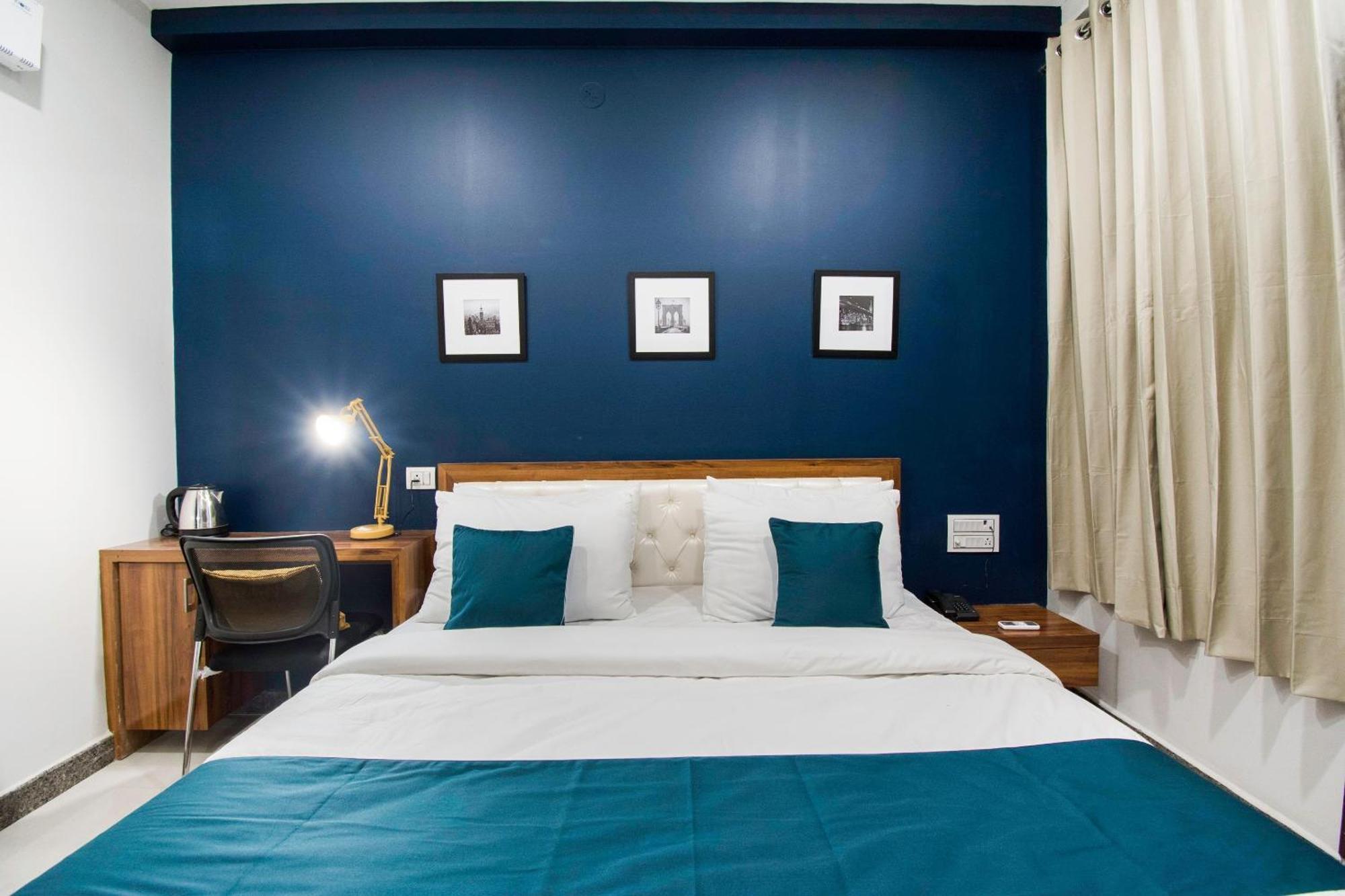 Hotel Collection O Blue Shine 4*