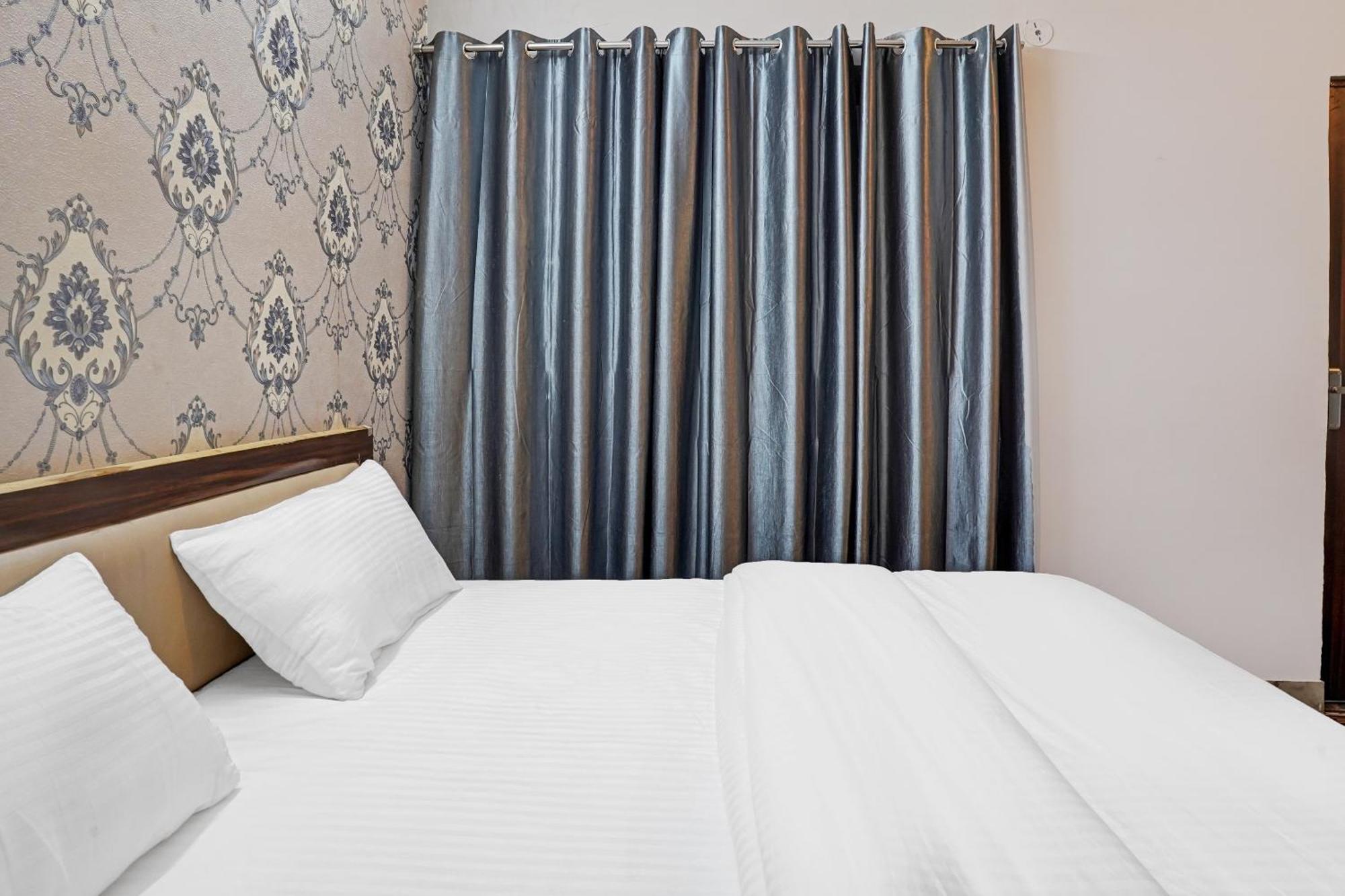 Hotel O Knights 4*