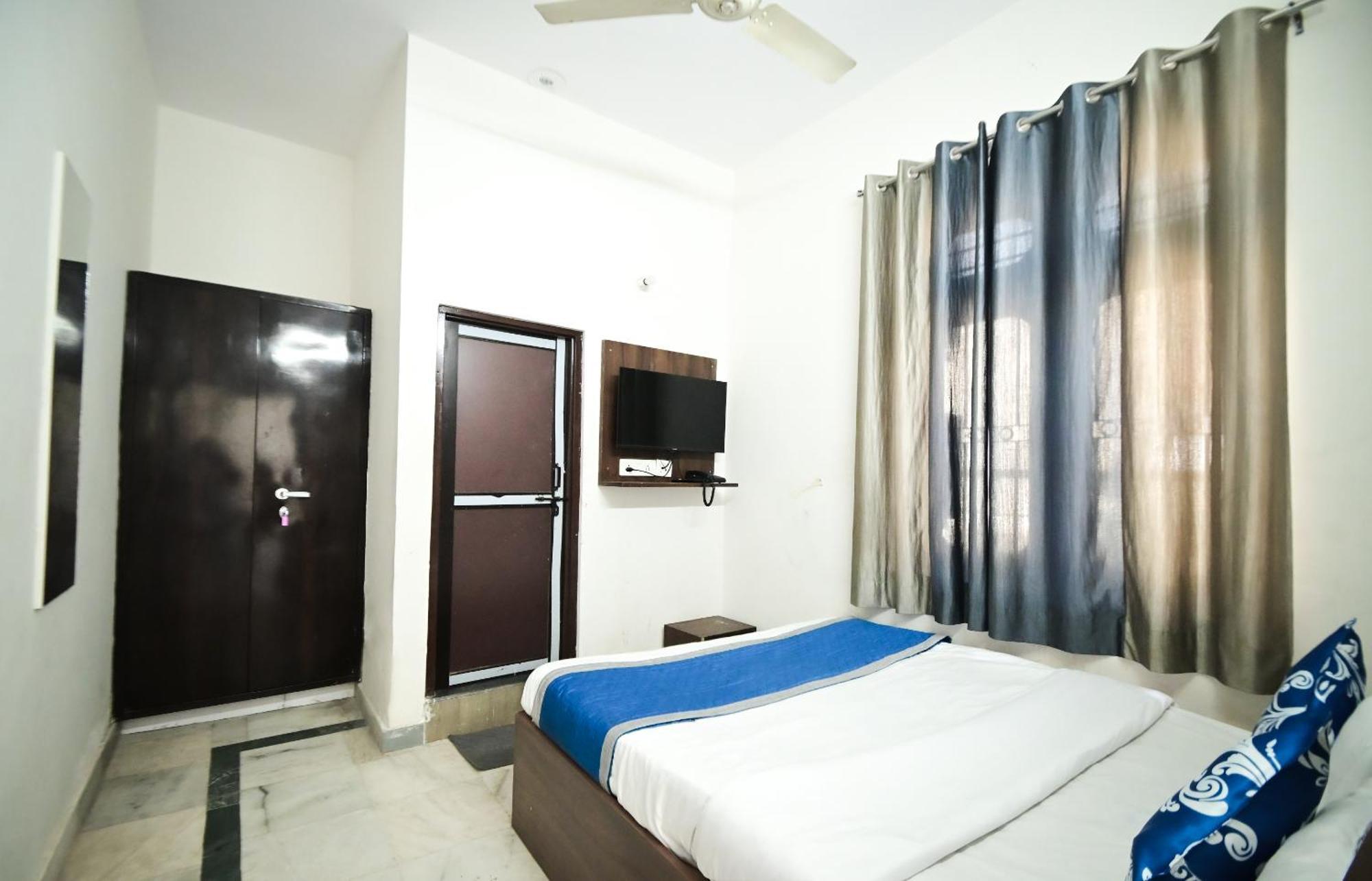 Apoorv - Near Railway Station Hotel