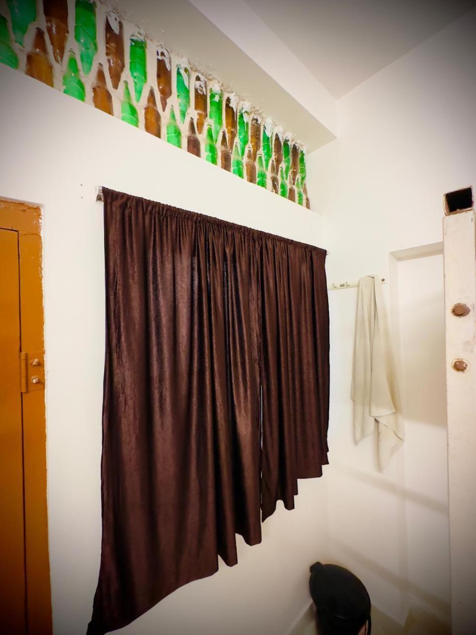 Eco Family Hostel *