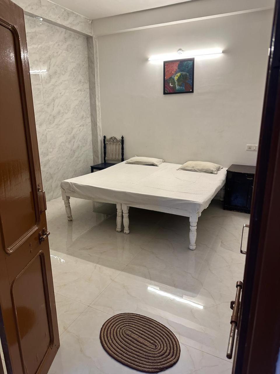 Eco Family Hostel Jaipur