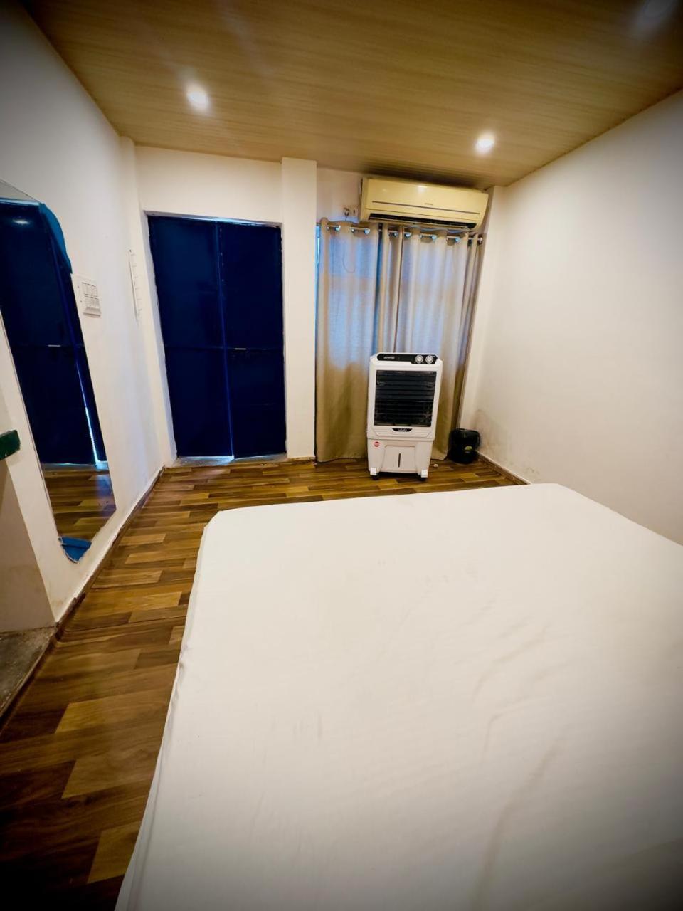 Eco Family Hostel
