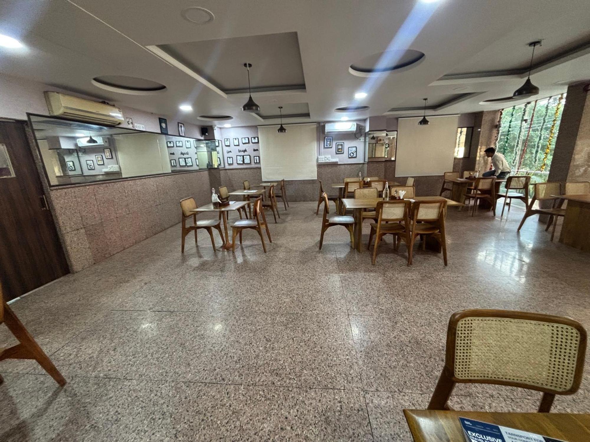 Sk Paradise Hotel