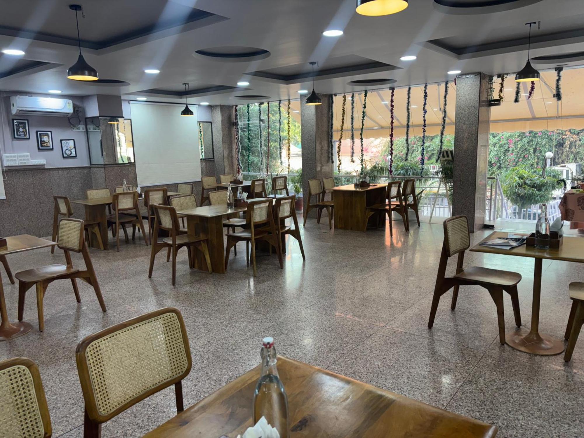 Sk Paradise Hotel Jaipur