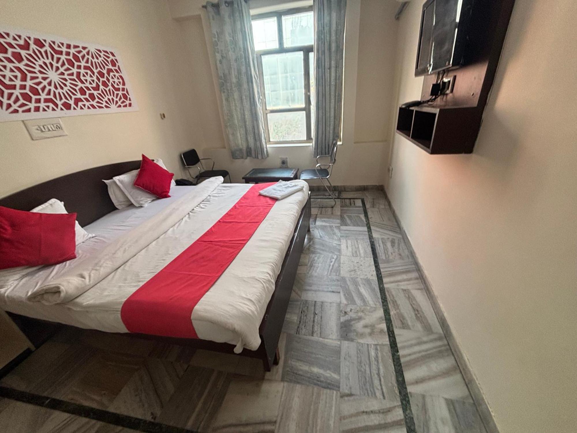 Sk Paradise Jaipur