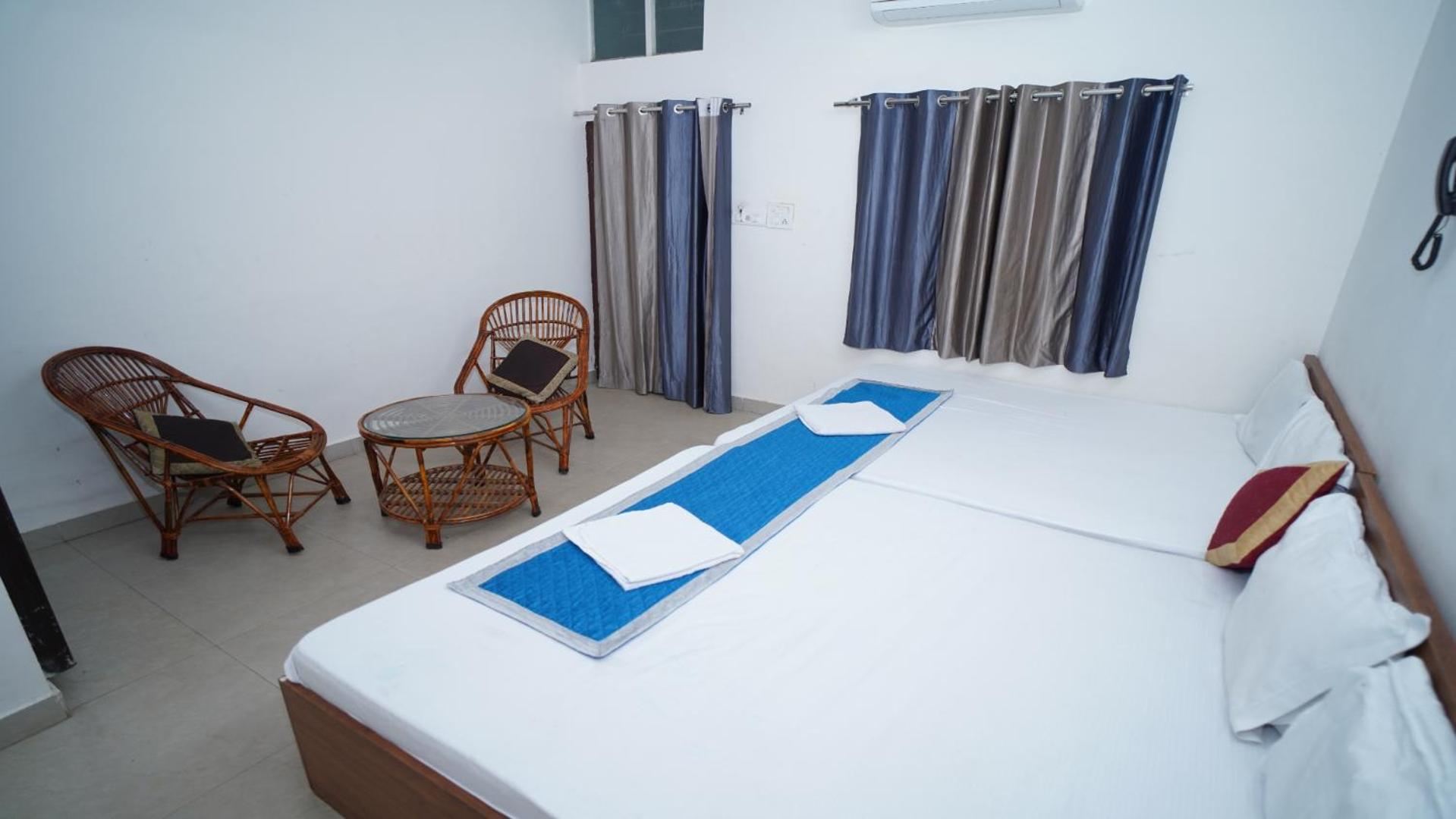 Apoorv - Near Railway Station 3* Jaipur