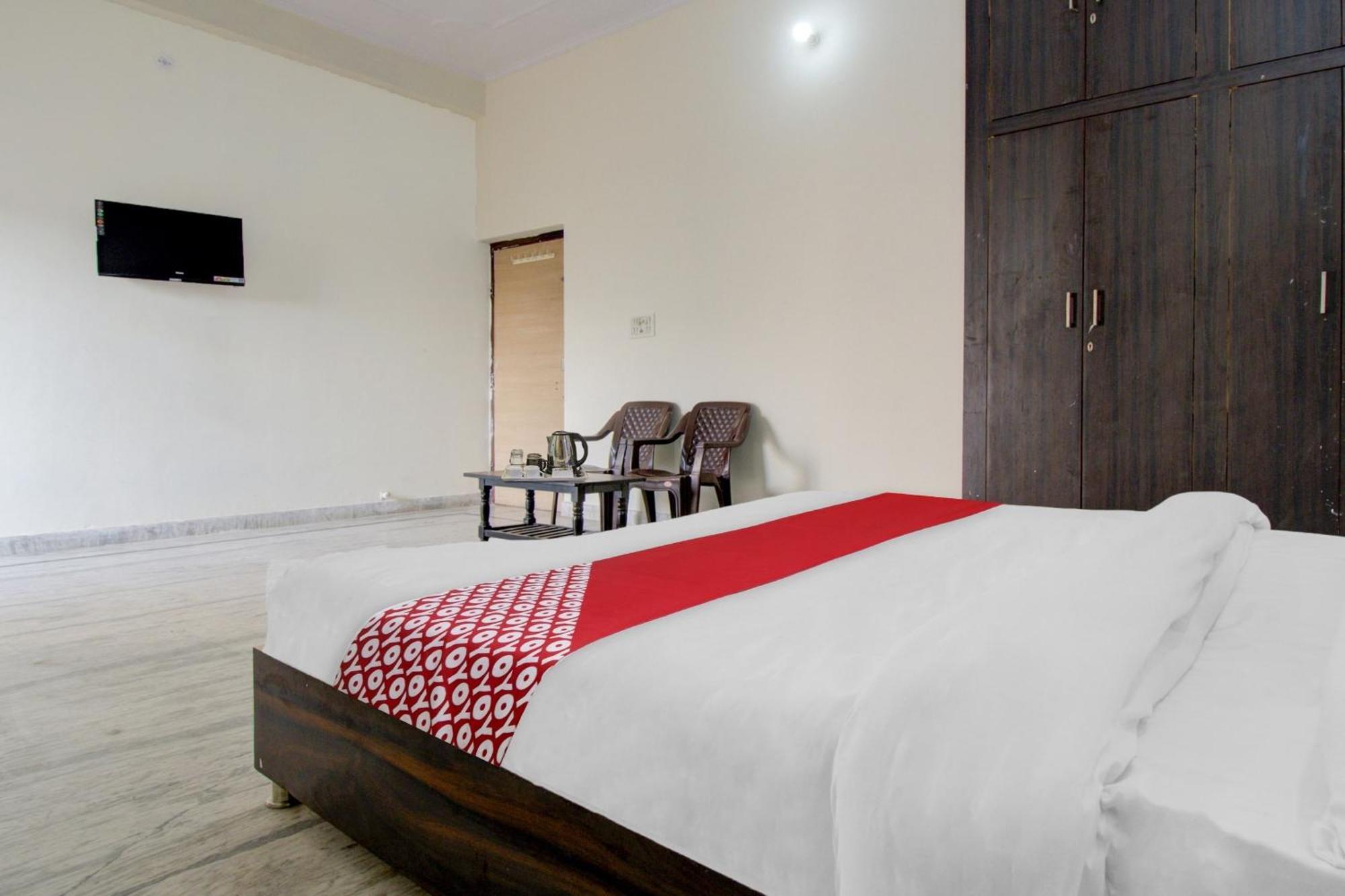O Karni Palace 3*