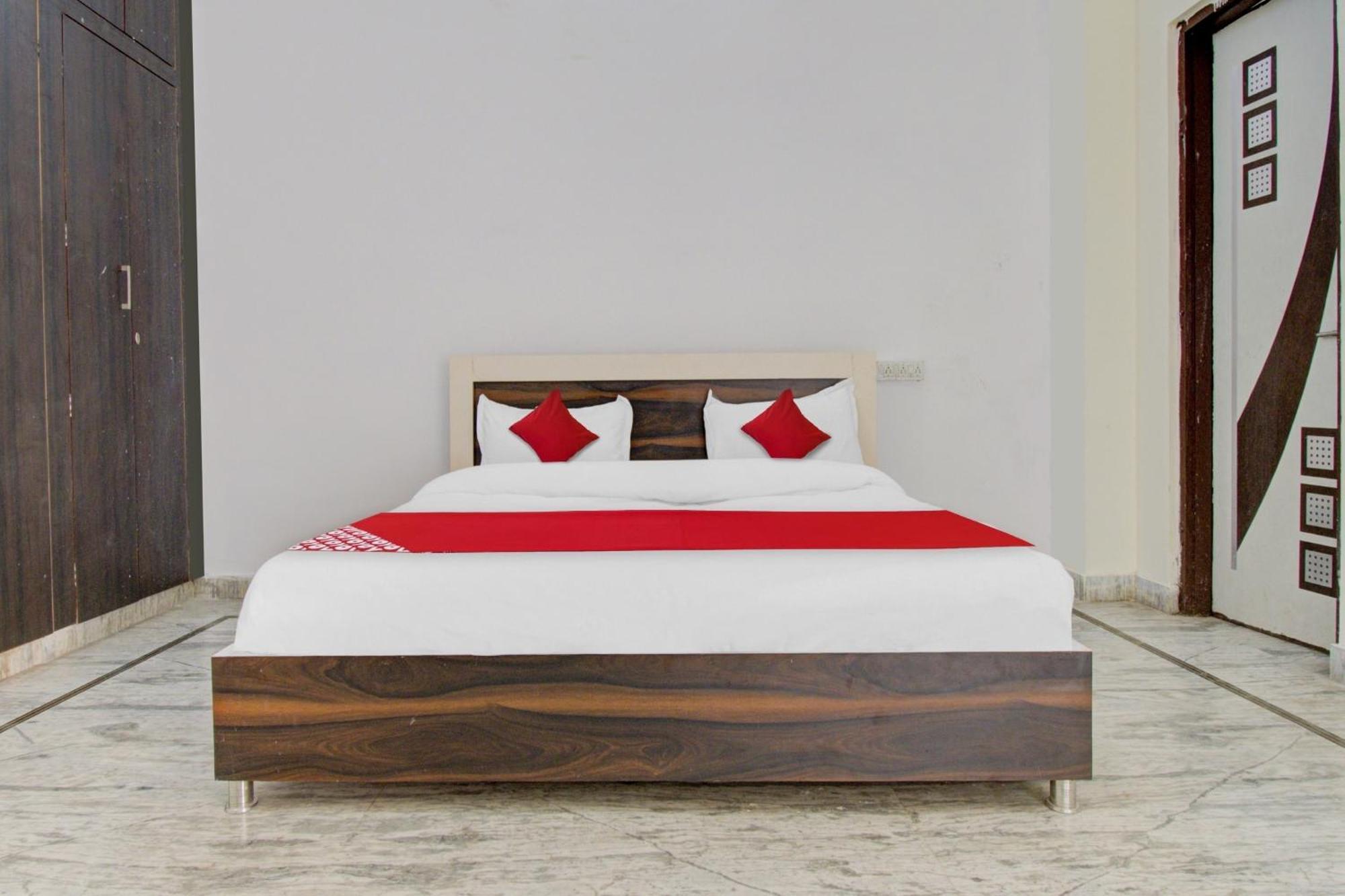Hotel O Karni Palace Jaipur