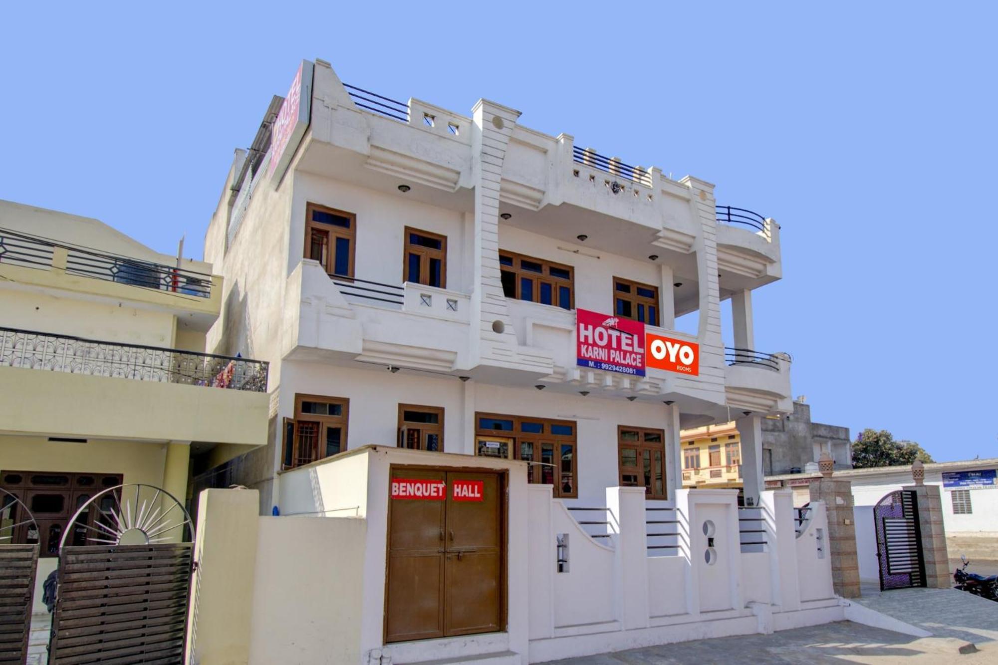 Hotel O Karni Palace