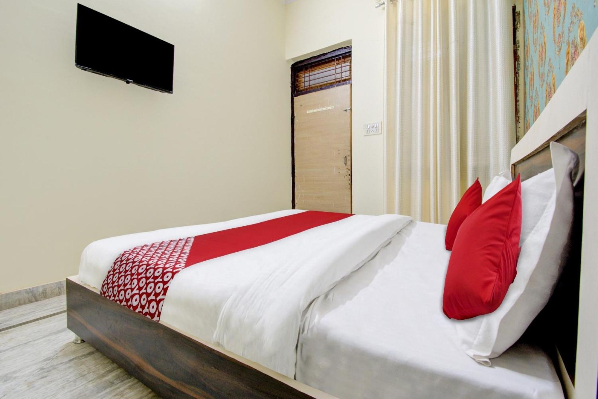 Hotel O Karni Palace Jaipur