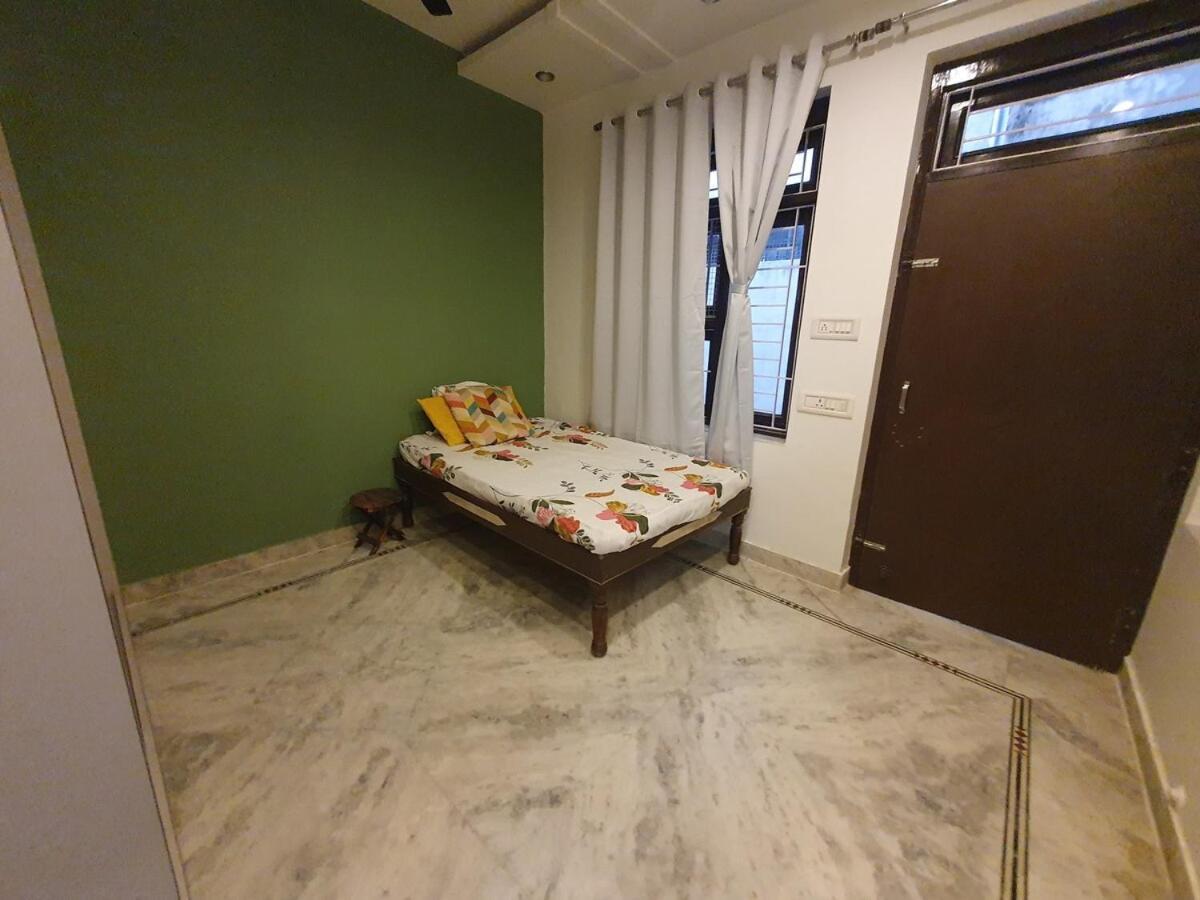Apartment Om Aalayam 4 Bhk Independent *