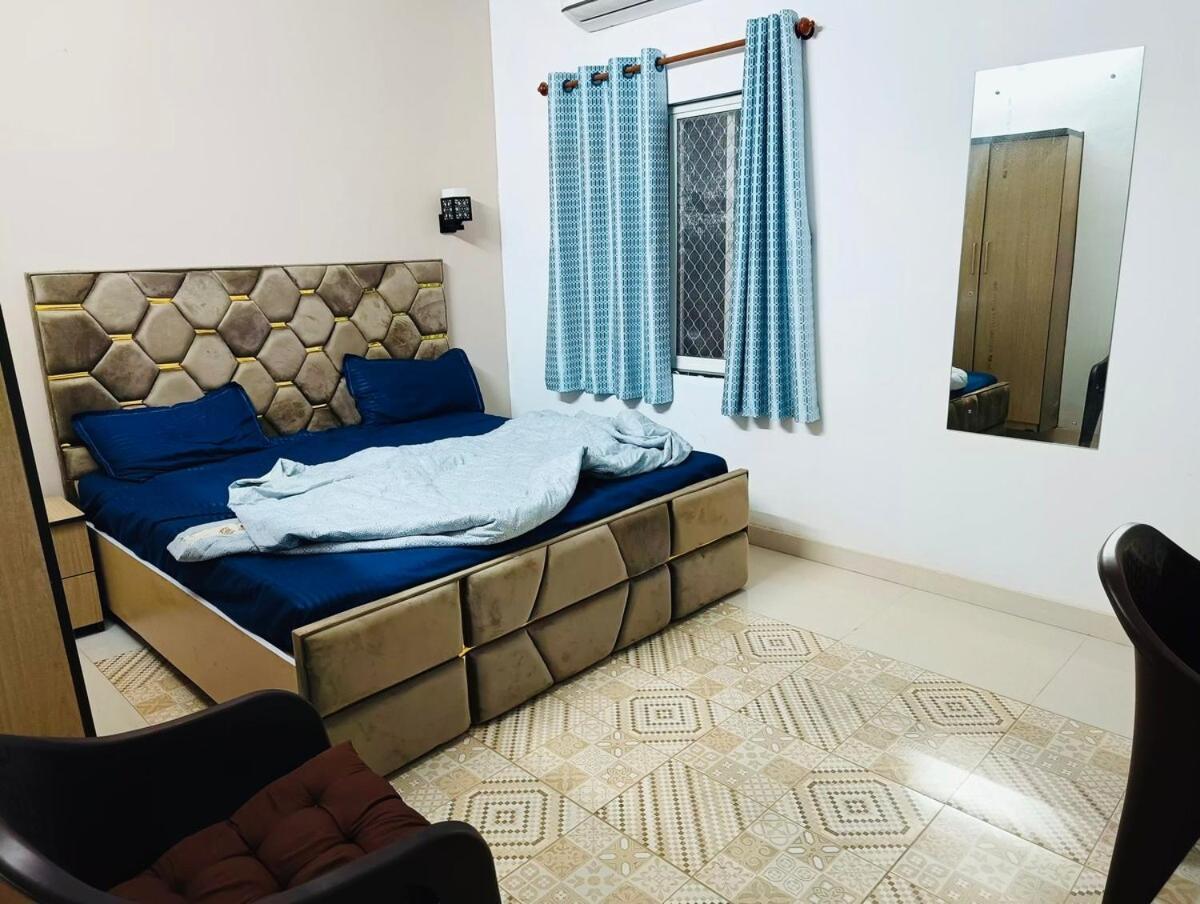 Wayside 13 Villa