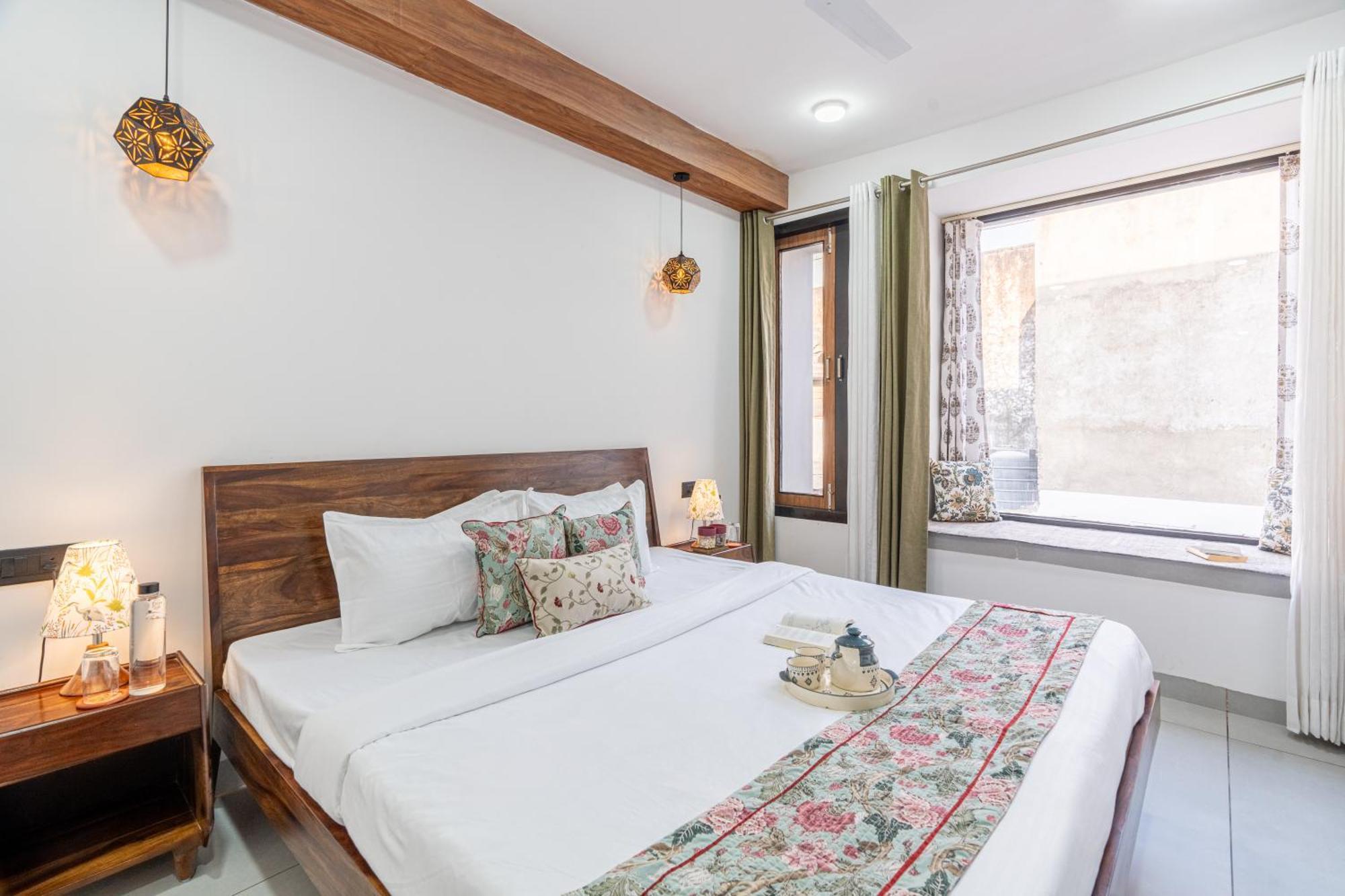 Hotel Alaya Ramalaya - With Balcony