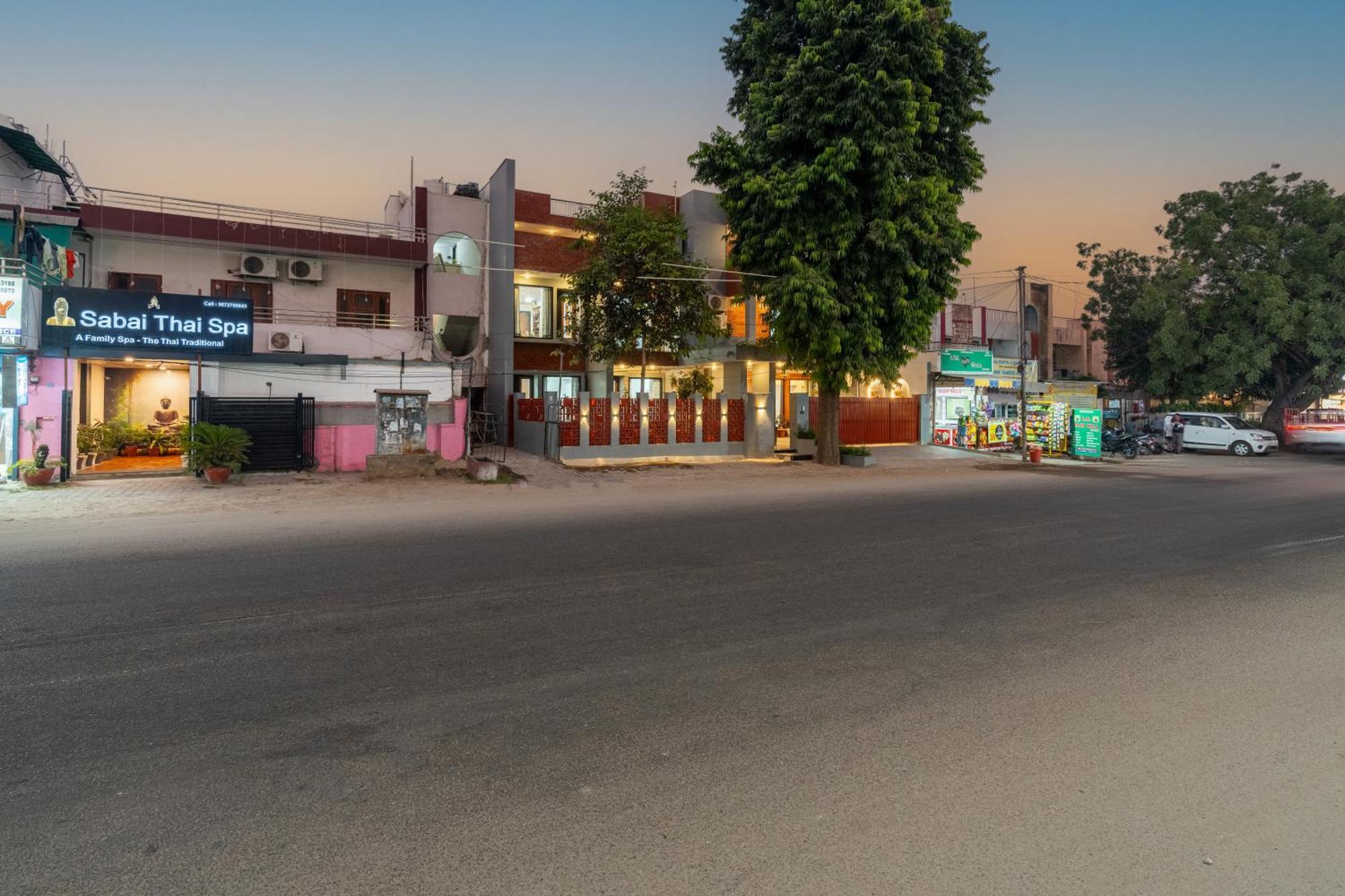 Villa Alaya Ramalaya 4 Bhk With Garden *