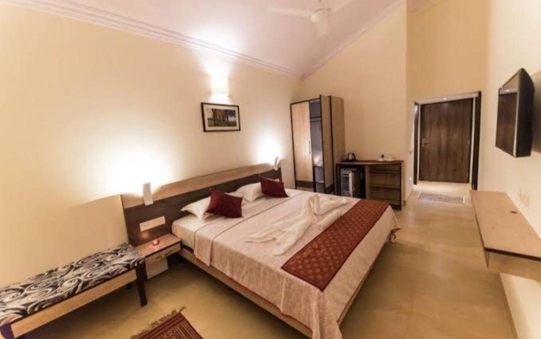 Ak - Budgeted In Hotel 3*
