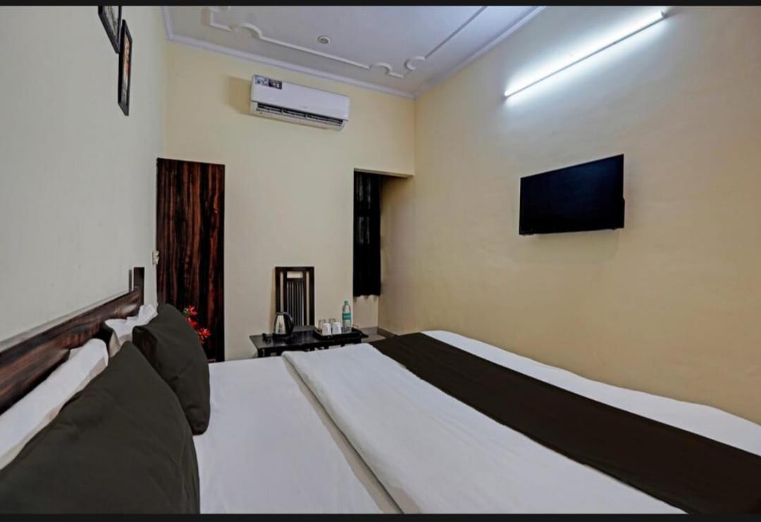 Ak - Budgeted In 3*