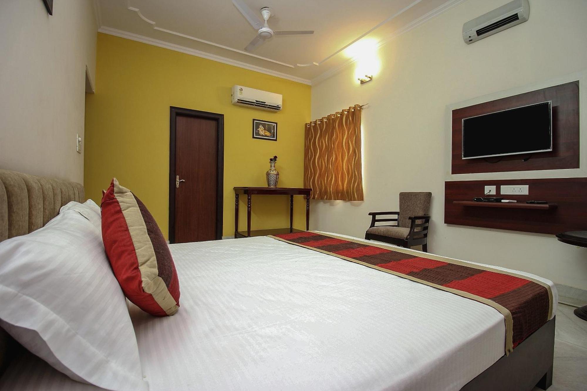 Super Hotel O Jaipur Stays