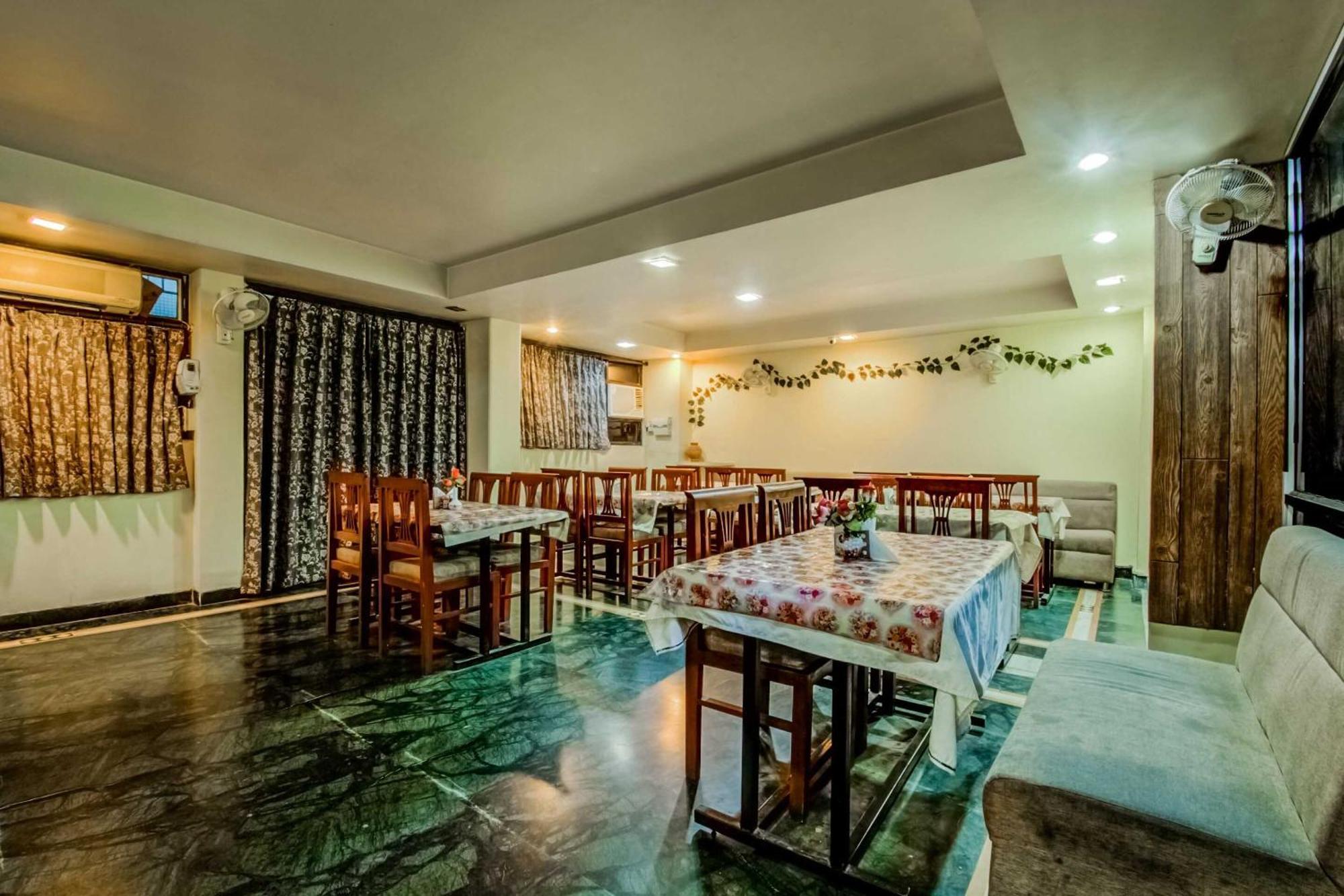 O Utsav Hotel 3*