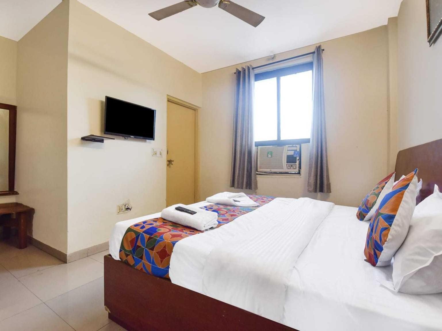 Hotel O Utsav 3*