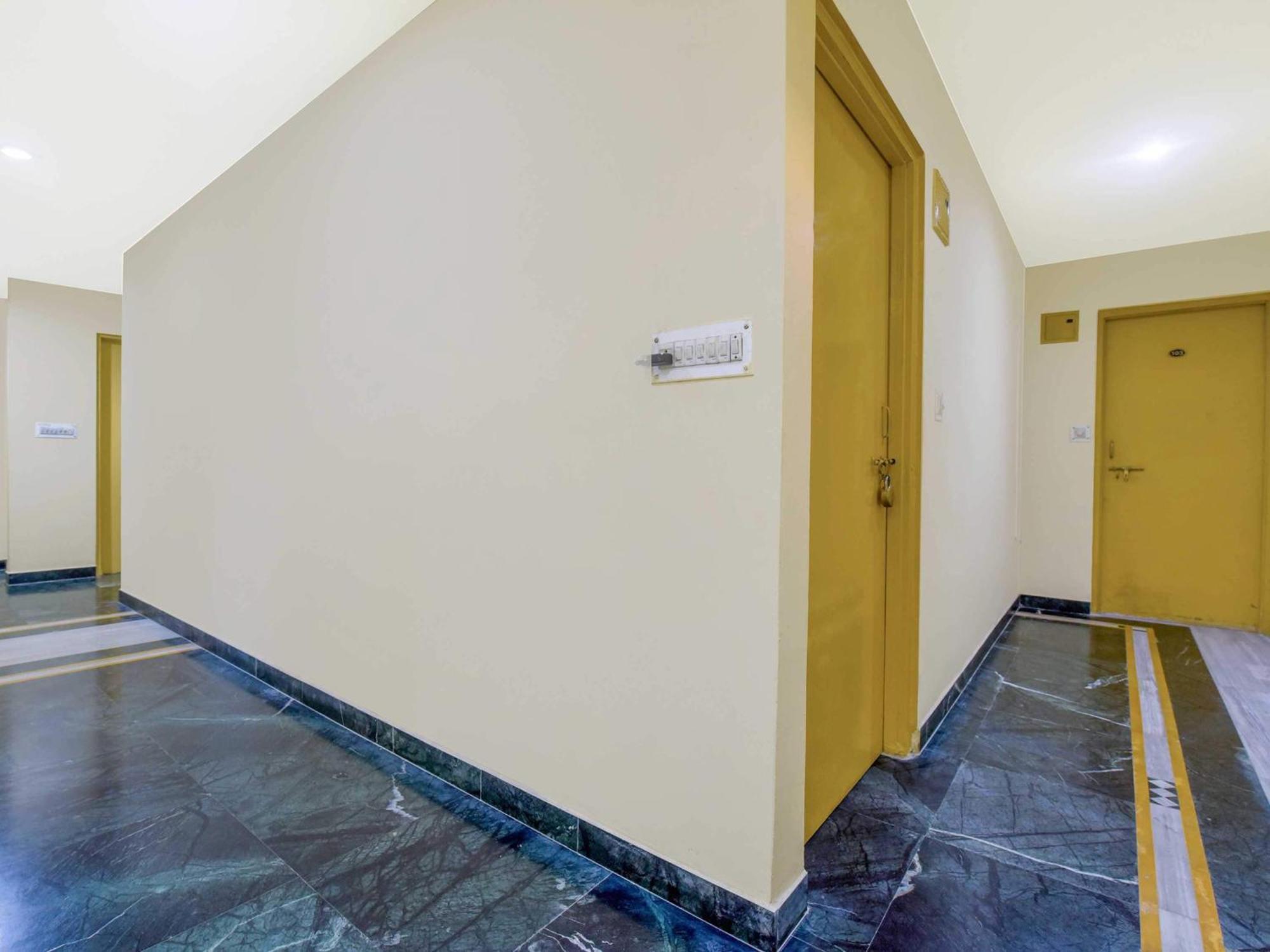 Hotel O Utsav 3*